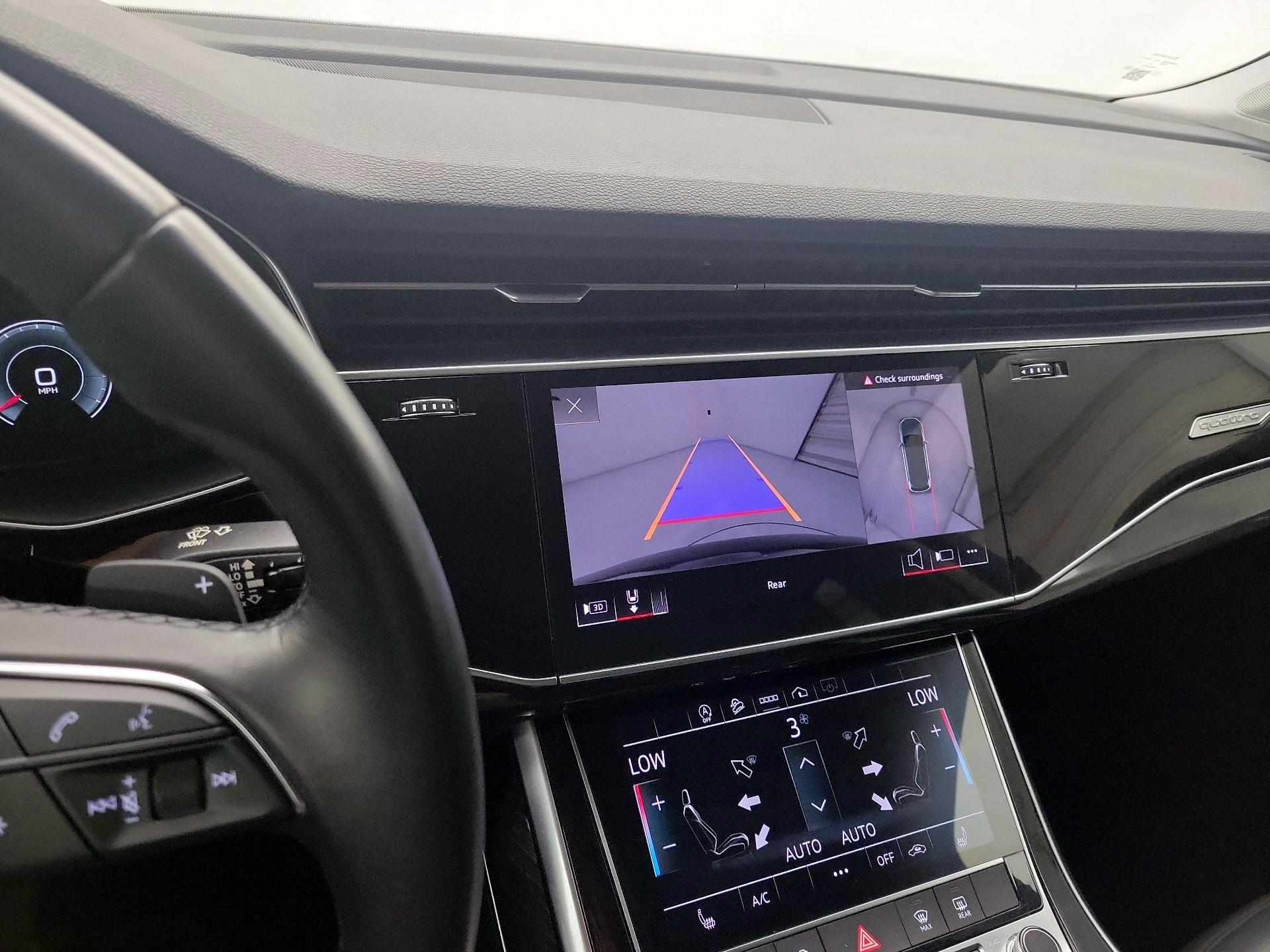 Thumbnail: 2022 Audi Q7 - 15