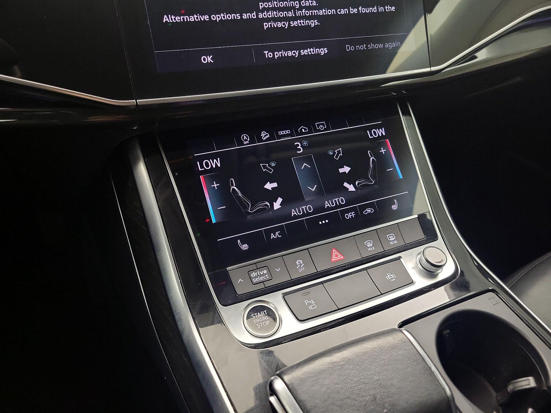 Thumbnail: 2022 Audi Q7 - 17