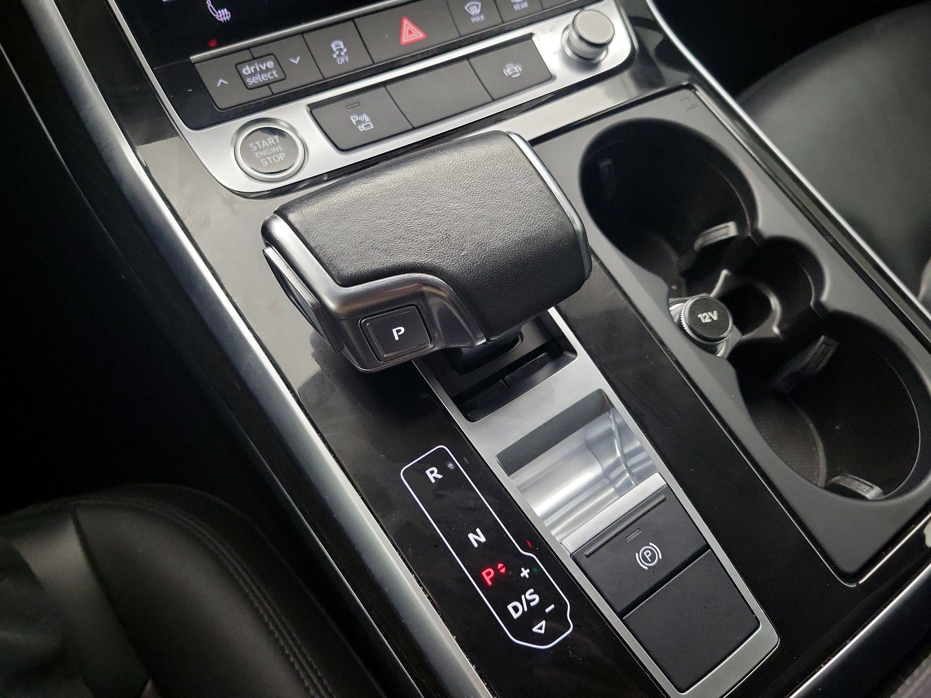 Thumbnail: 2022 Audi Q7 - 18