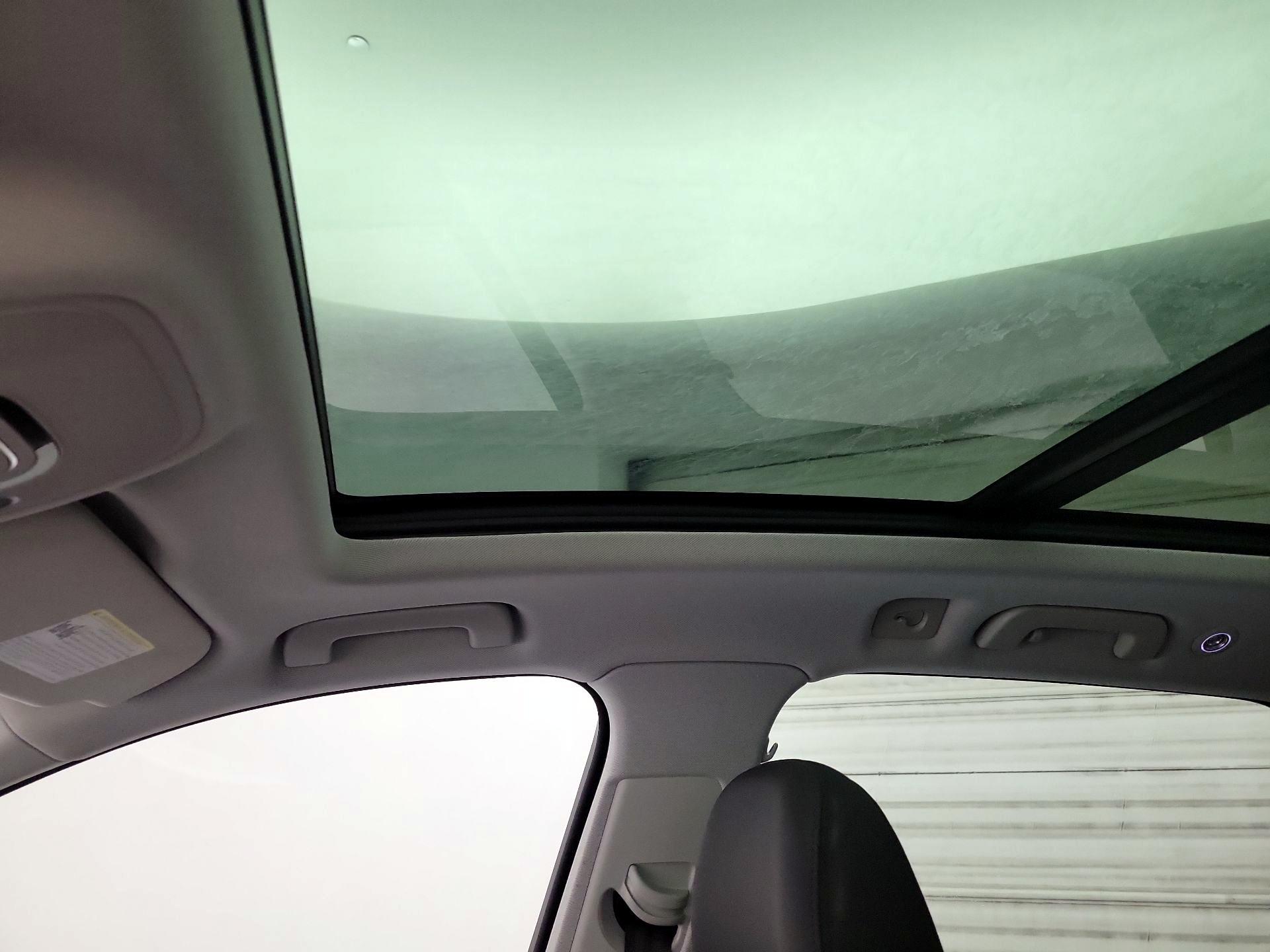 Thumbnail: 2022 Audi Q7 - 20