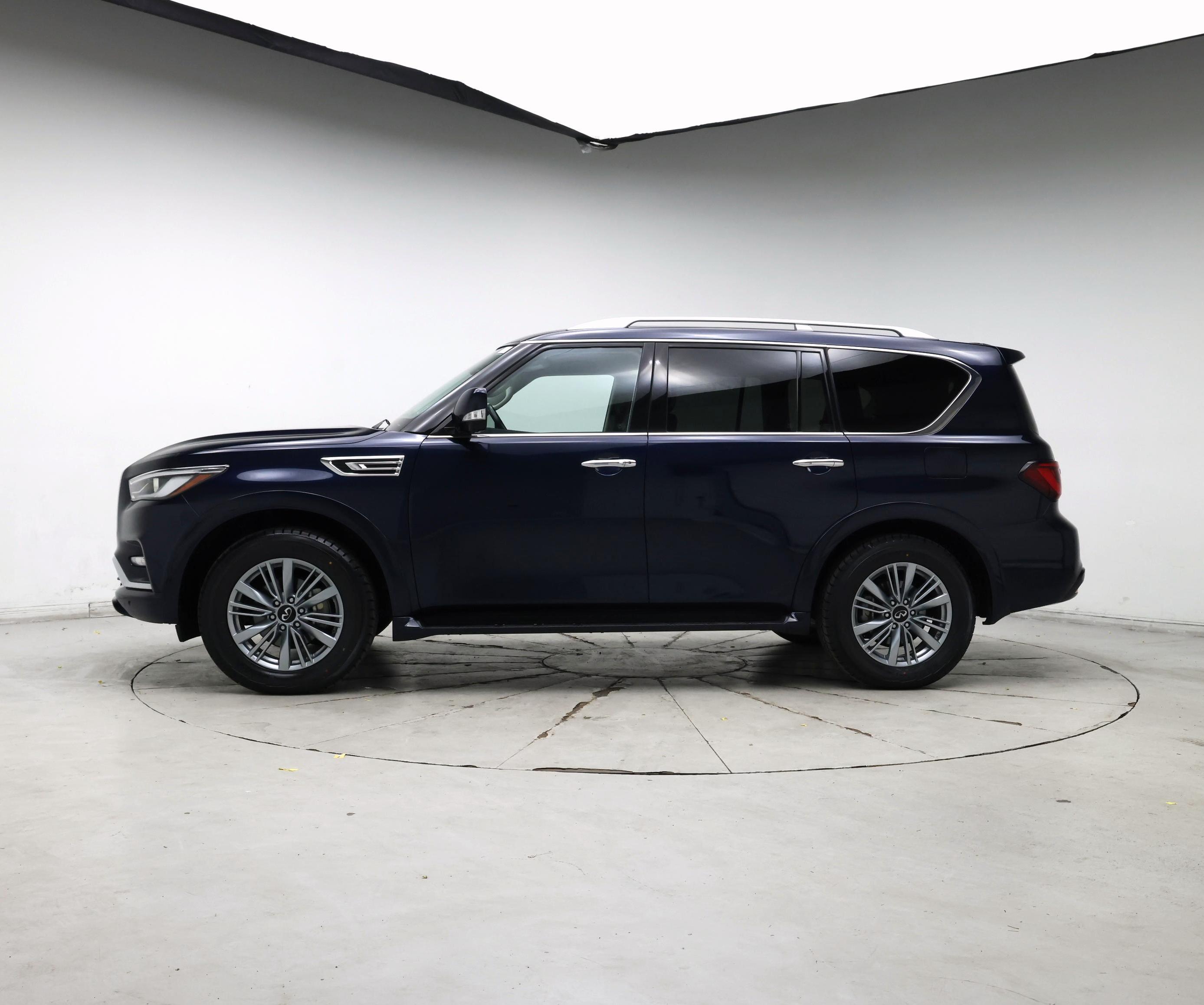 Thumbnail: 2024 INFINITI QX80 - 3