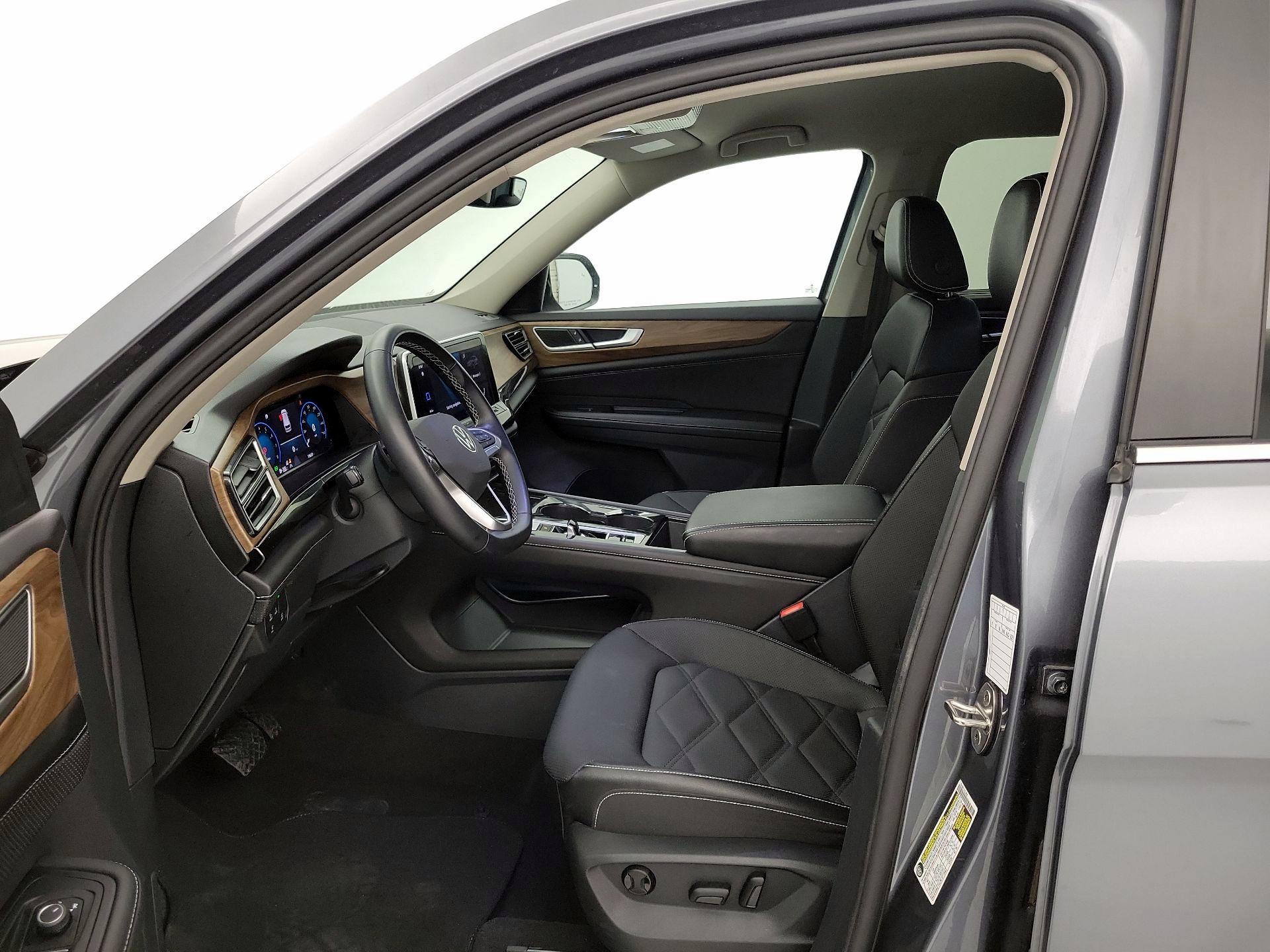 Thumbnail: 2025 Volkswagen Atlas - 11