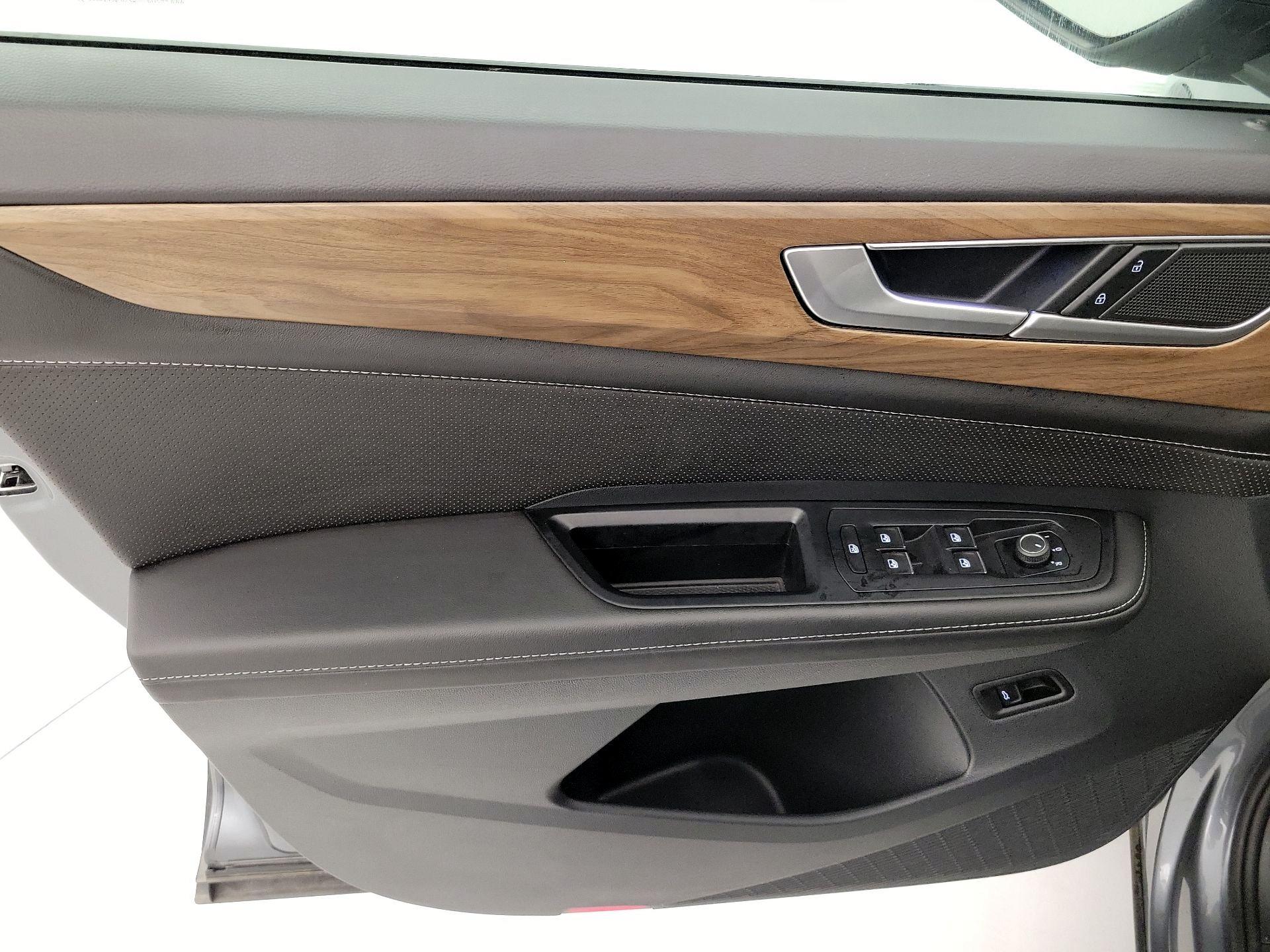 Thumbnail: 2025 Volkswagen Atlas - 12