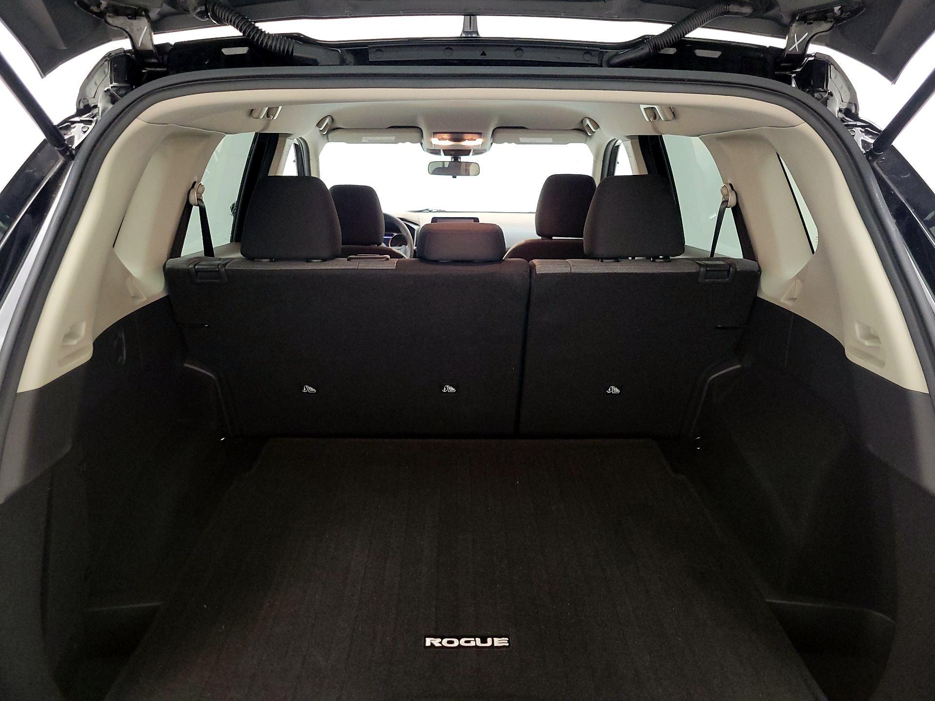 Thumbnail: 2021 Nissan Rogue - 20