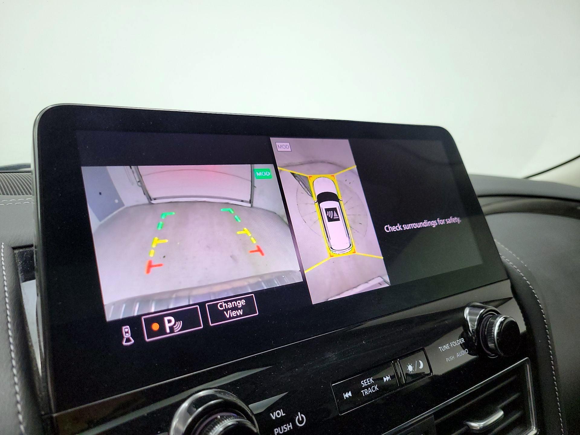 Thumbnail: 2024 INFINITI QX80 - 15