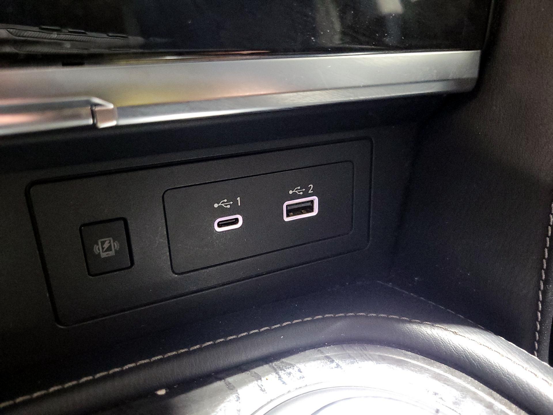 Thumbnail: 2024 INFINITI QX80 - 19