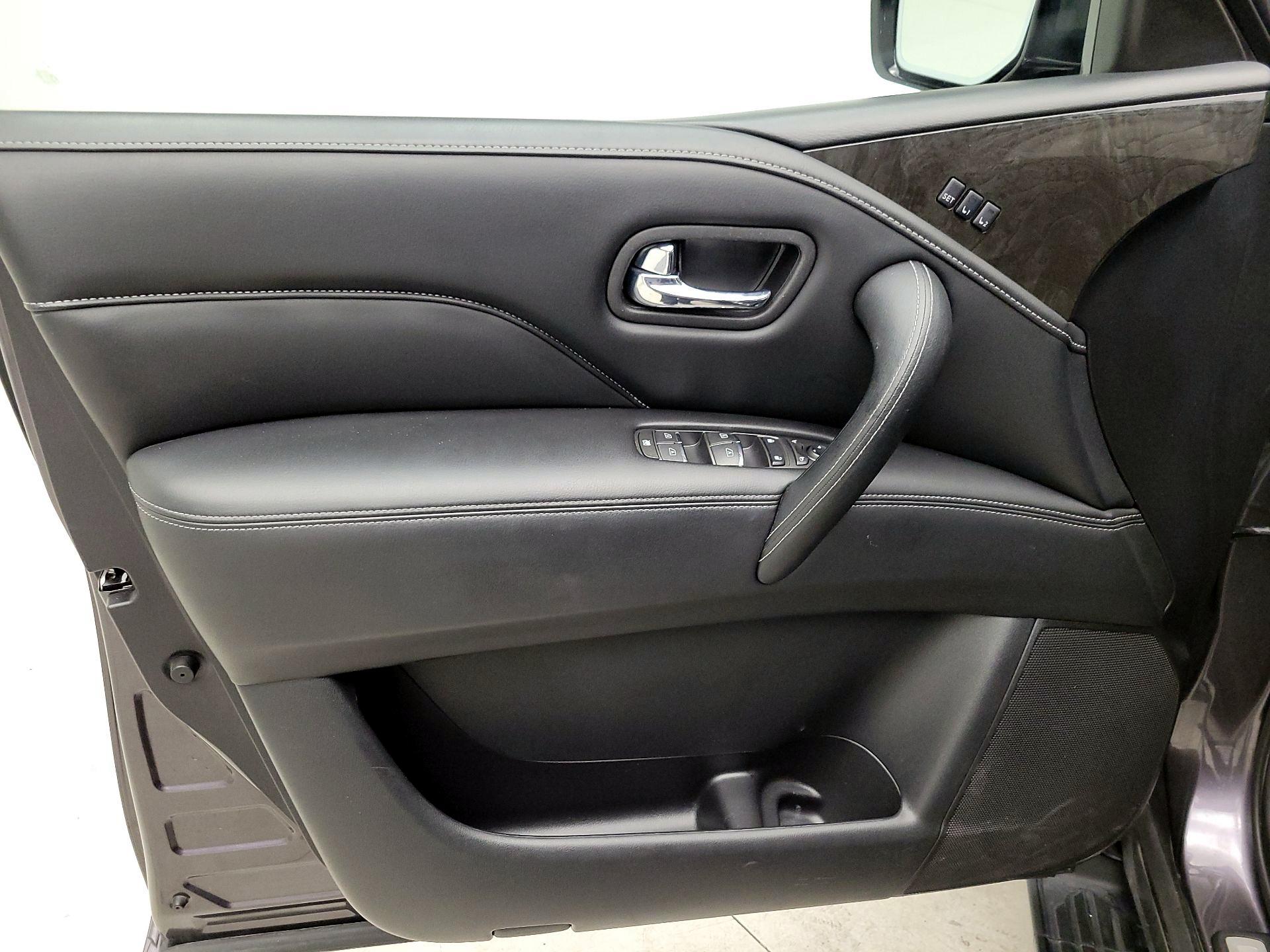 Thumbnail: 2024 INFINITI QX80 - 12