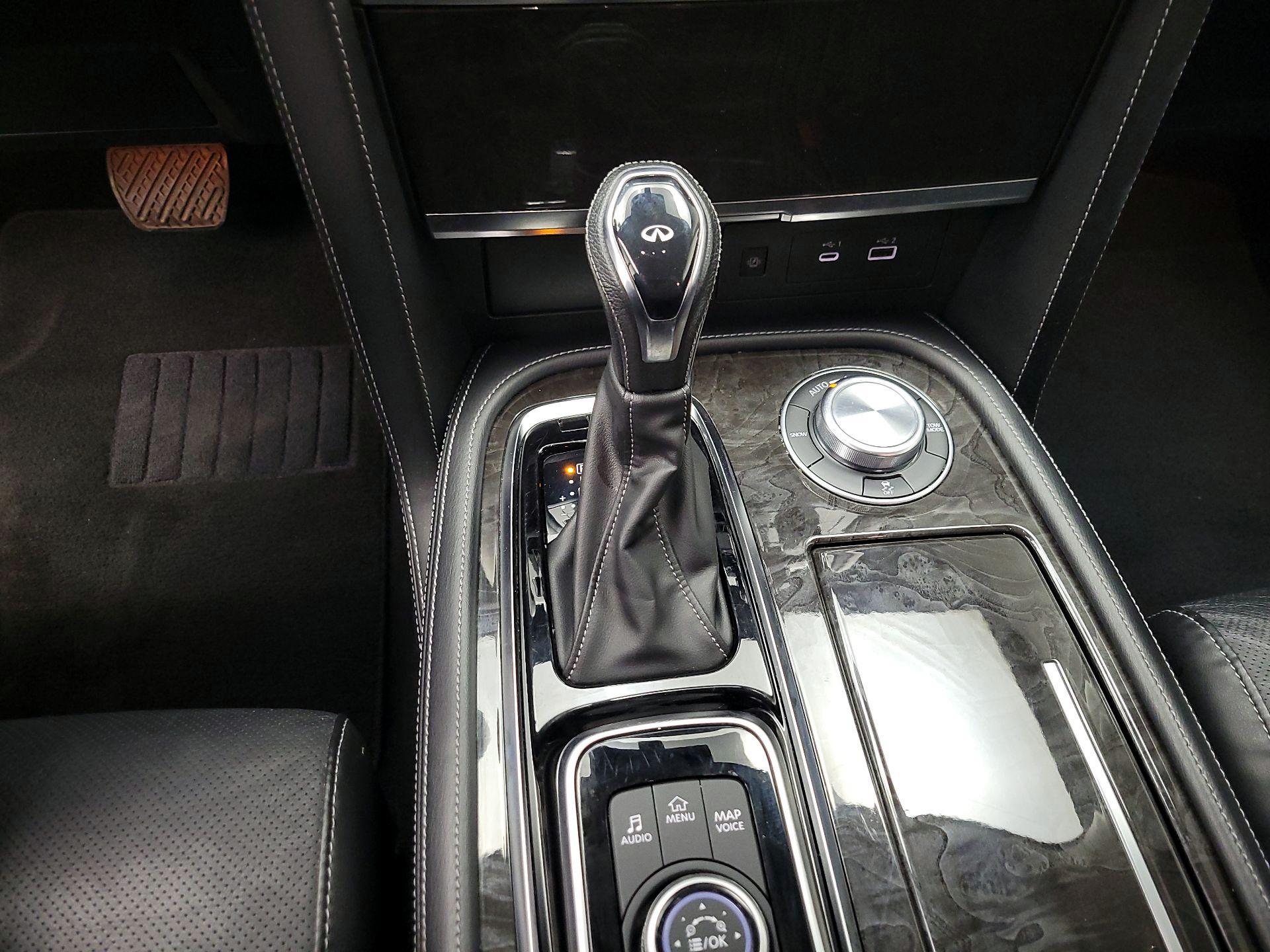 Thumbnail: 2024 INFINITI QX80 - 18