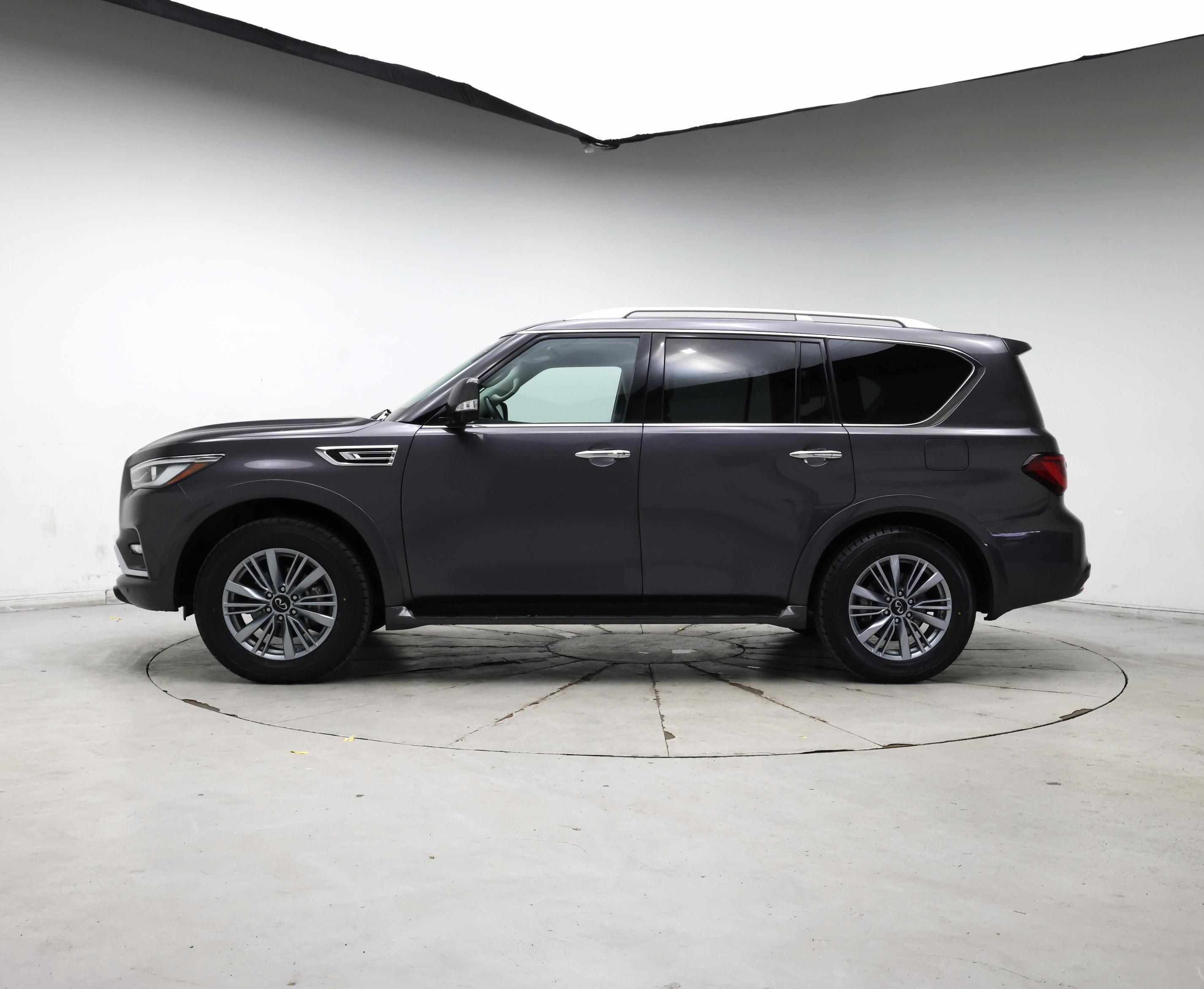 Thumbnail: 2024 INFINITI QX80 - 3