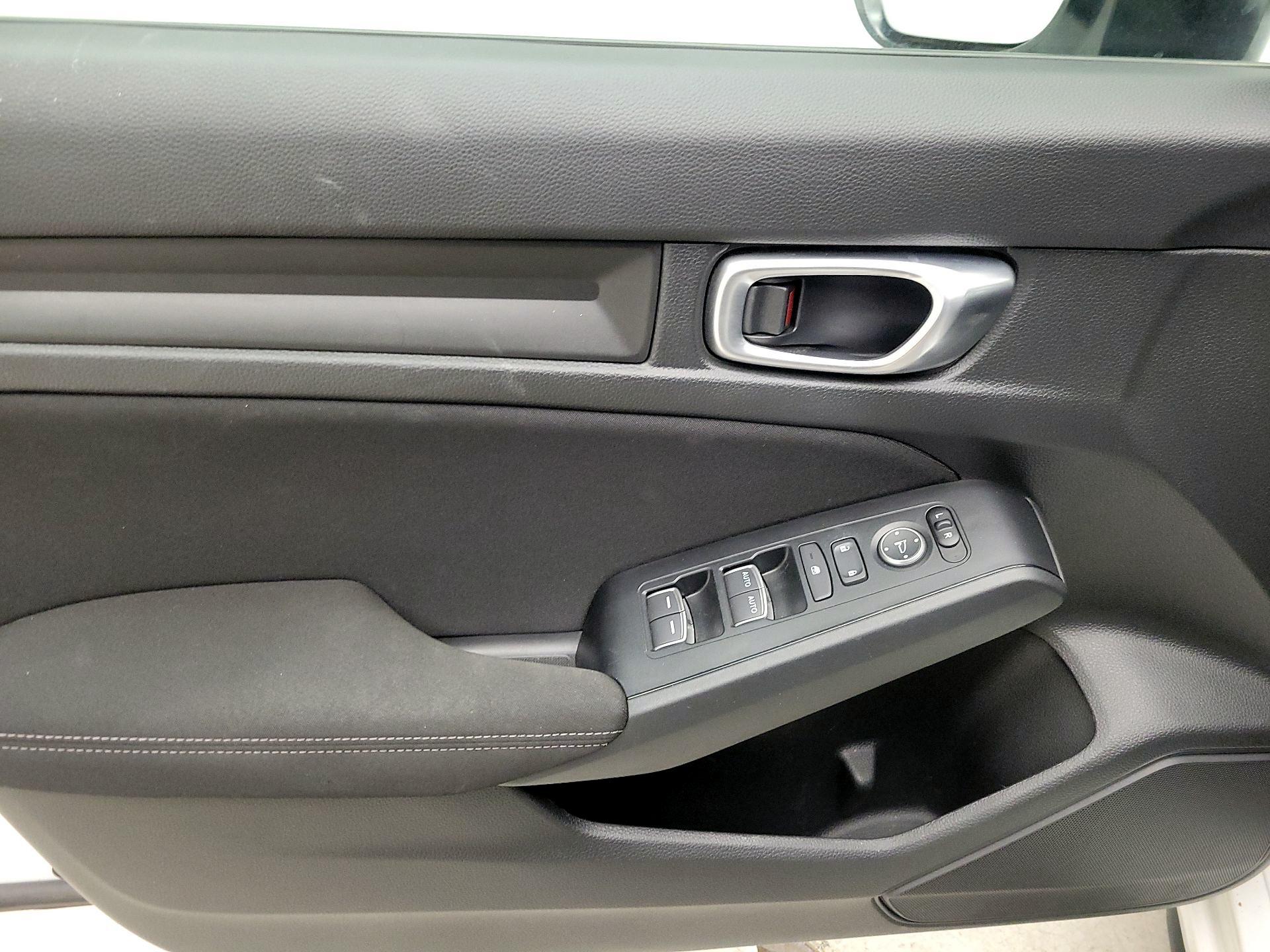 Thumbnail: 2024 Honda Civic - 12