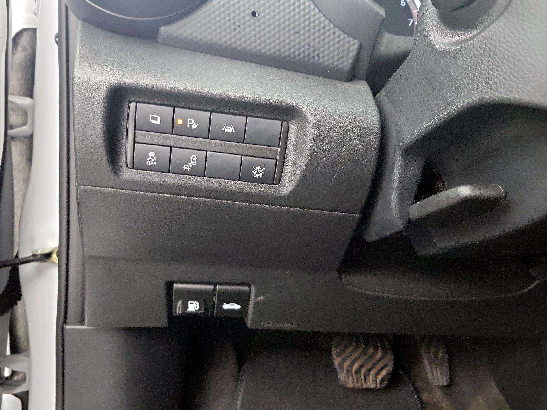 Thumbnail: 2023 Nissan Kicks - 13