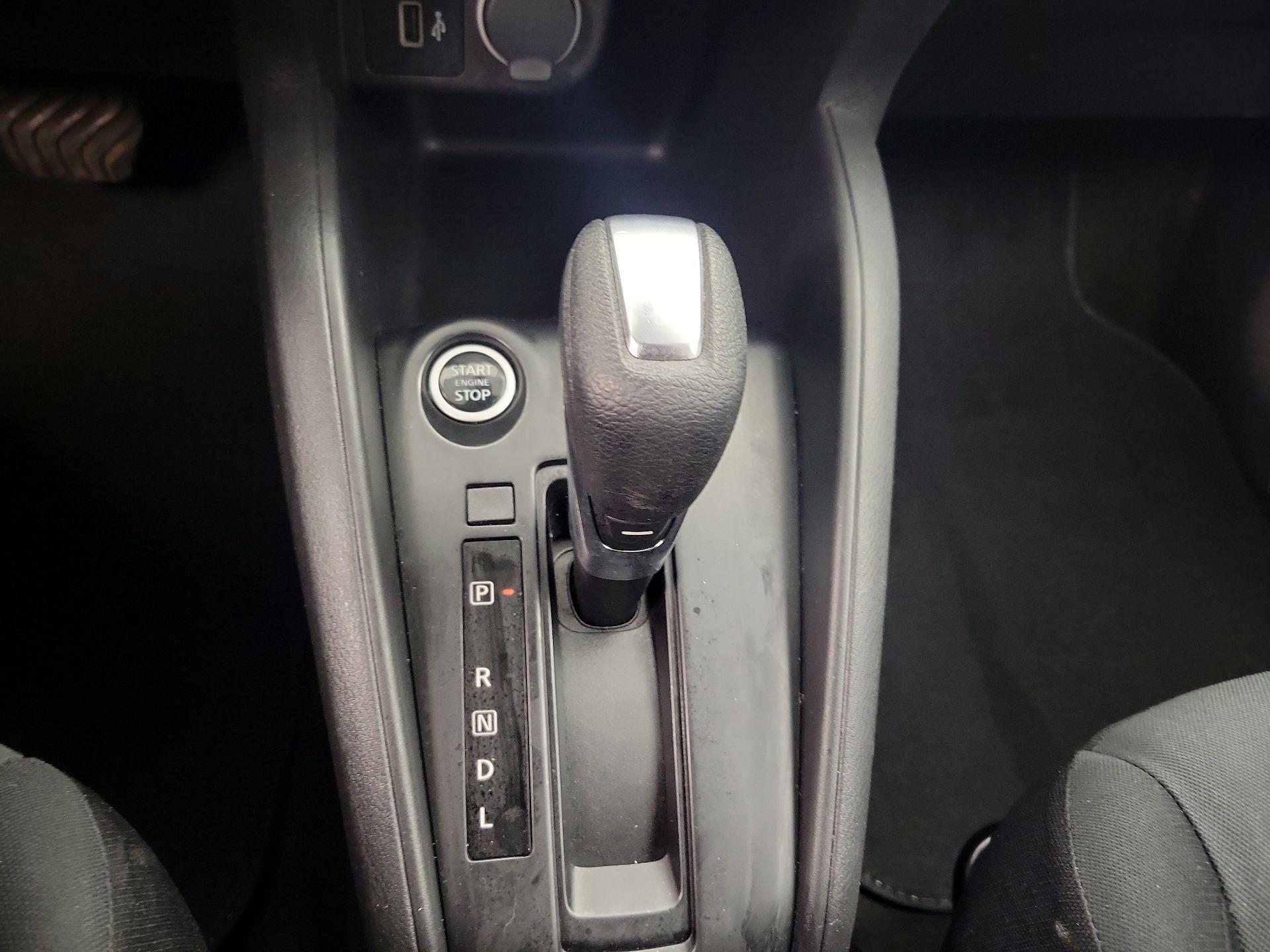 Thumbnail: 2023 Nissan Kicks - 17