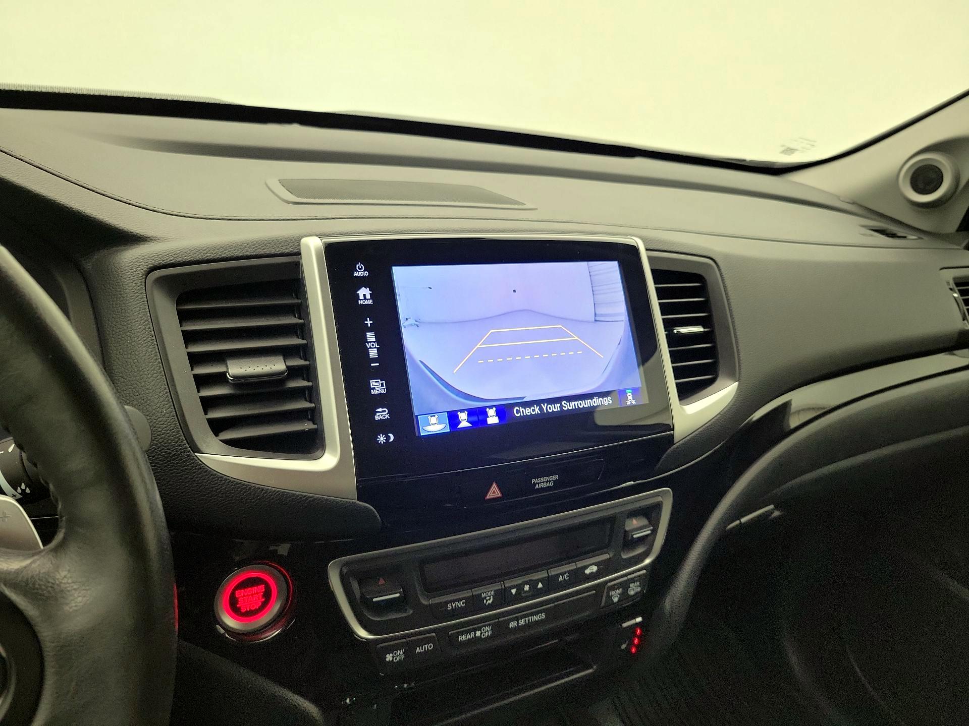 Thumbnail: 2020 Honda Ridgeline - 15