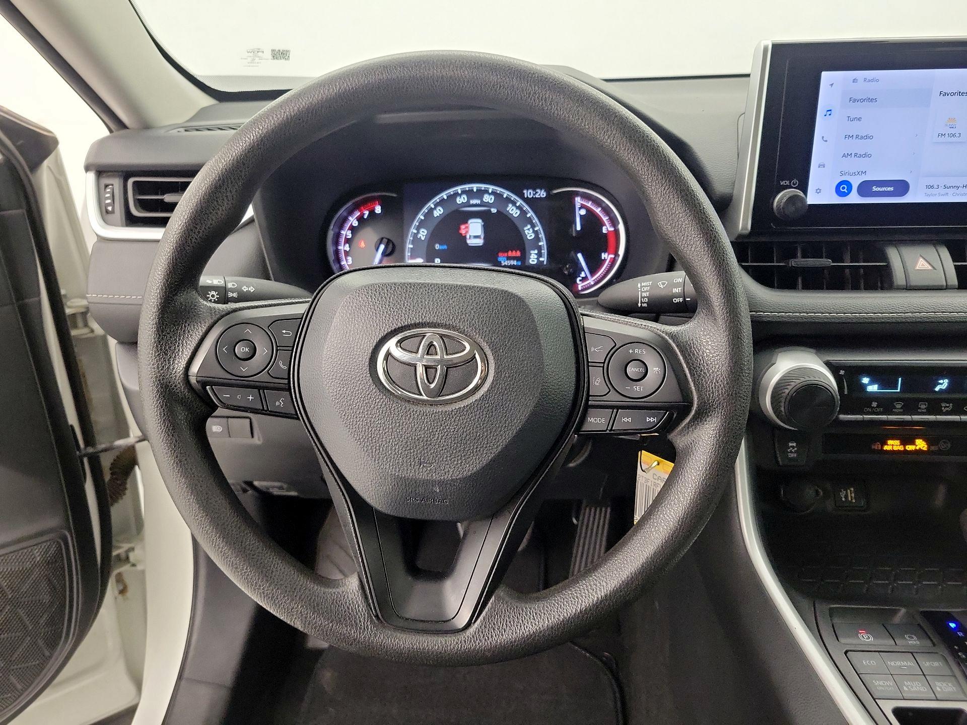 Thumbnail: 2024 Toyota RAV4 - 10