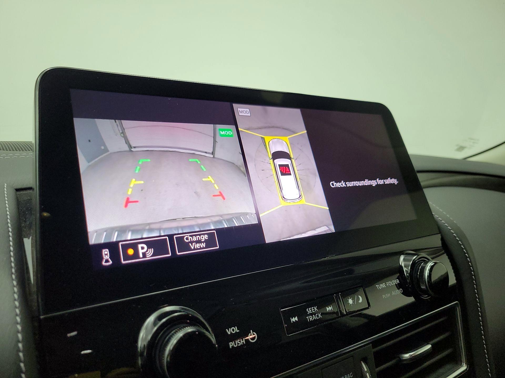 Thumbnail: 2024 INFINITI QX80 - 15