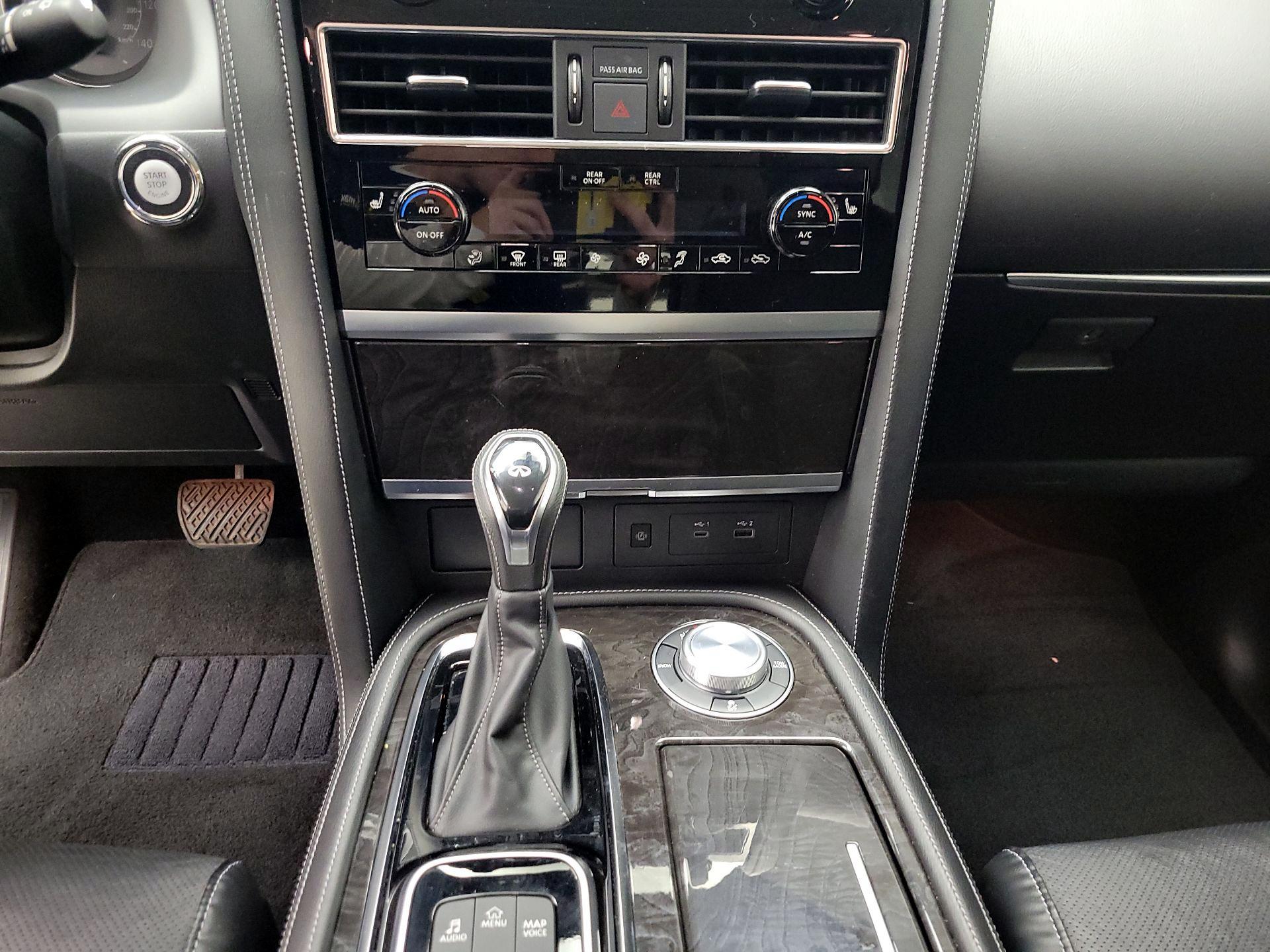 Thumbnail: 2024 INFINITI QX80 - 18