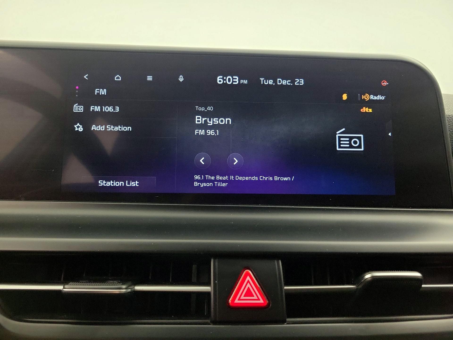 Thumbnail: 2024 Kia Seltos - 15