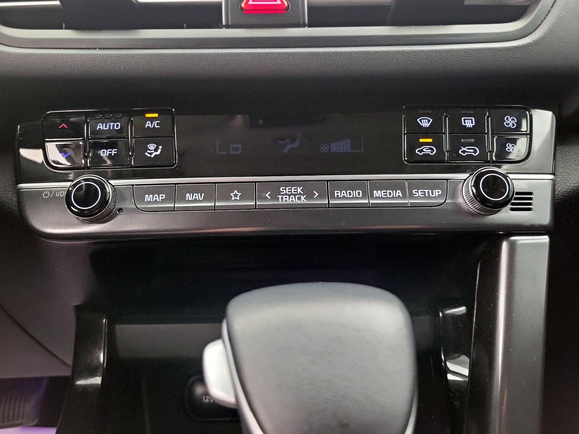 Thumbnail: 2024 Kia Seltos - 16