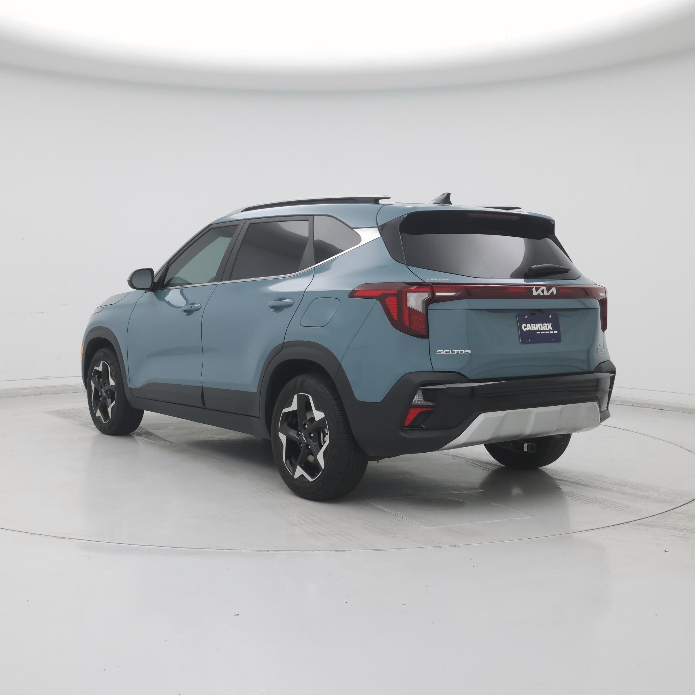 Thumbnail: 2024 Kia Seltos - 2