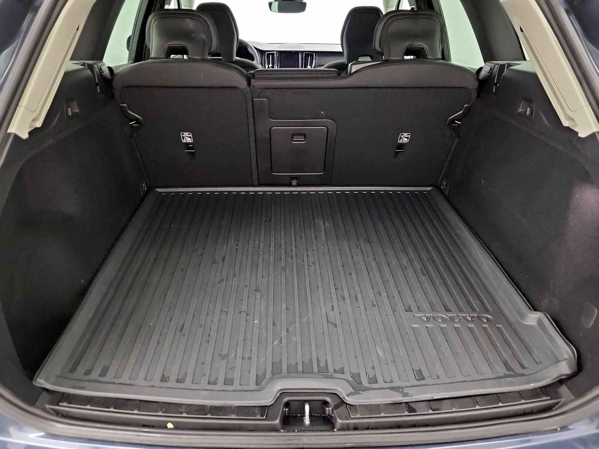 Thumbnail: 2024 Volvo XC60 - 19