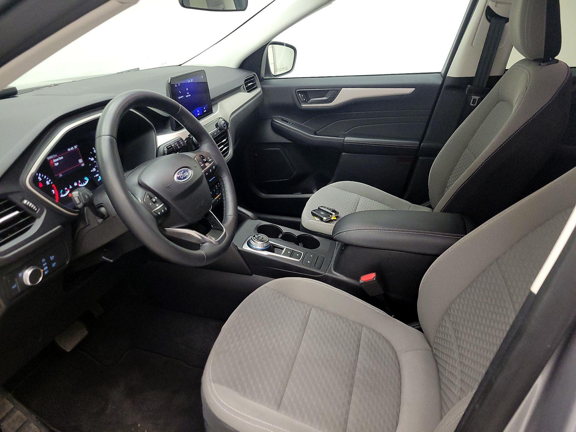 Thumbnail: 2022 Ford Escape - 11