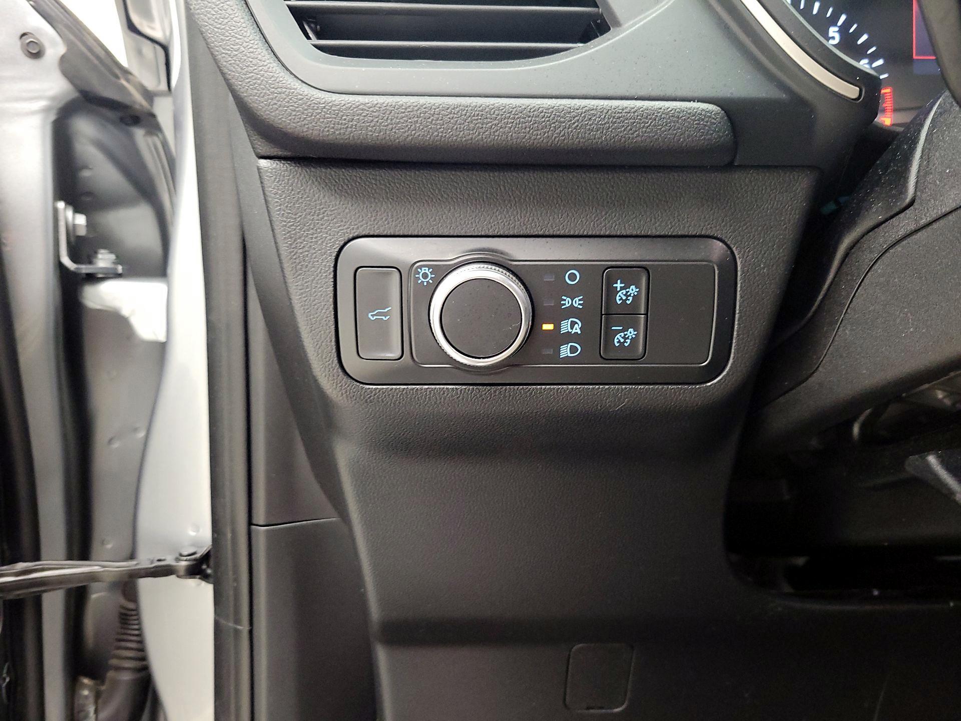 Thumbnail: 2022 Ford Escape - 13