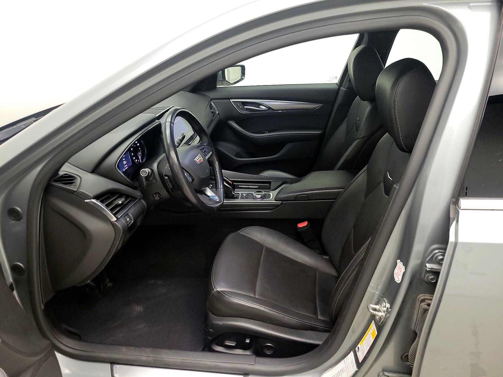 Thumbnail: 2023 Cadillac CT5 - 11