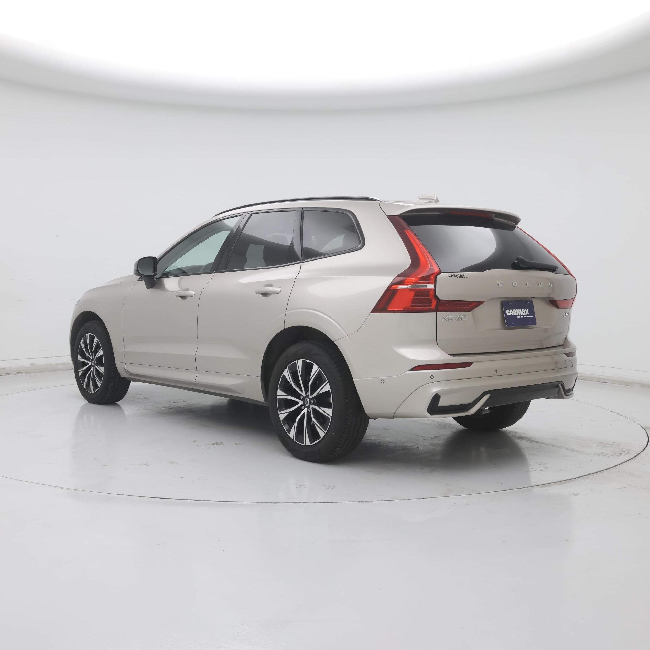 Thumbnail: 2025 Volvo XC60 - 2