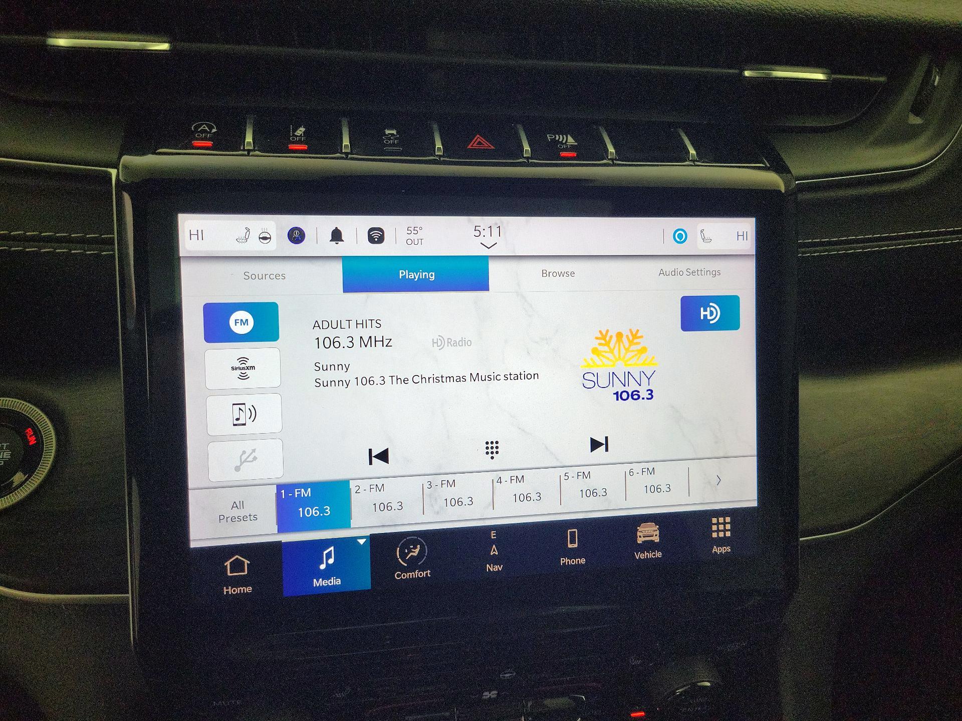 Thumbnail: 2022 Jeep Grand Cherokee L - 16