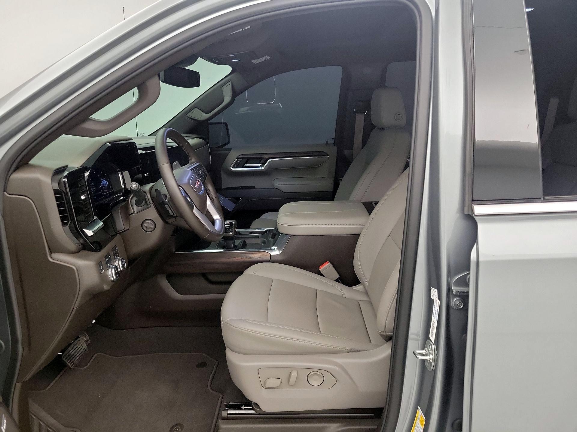 Thumbnail: 2025 GMC Sierra 1500 - 11