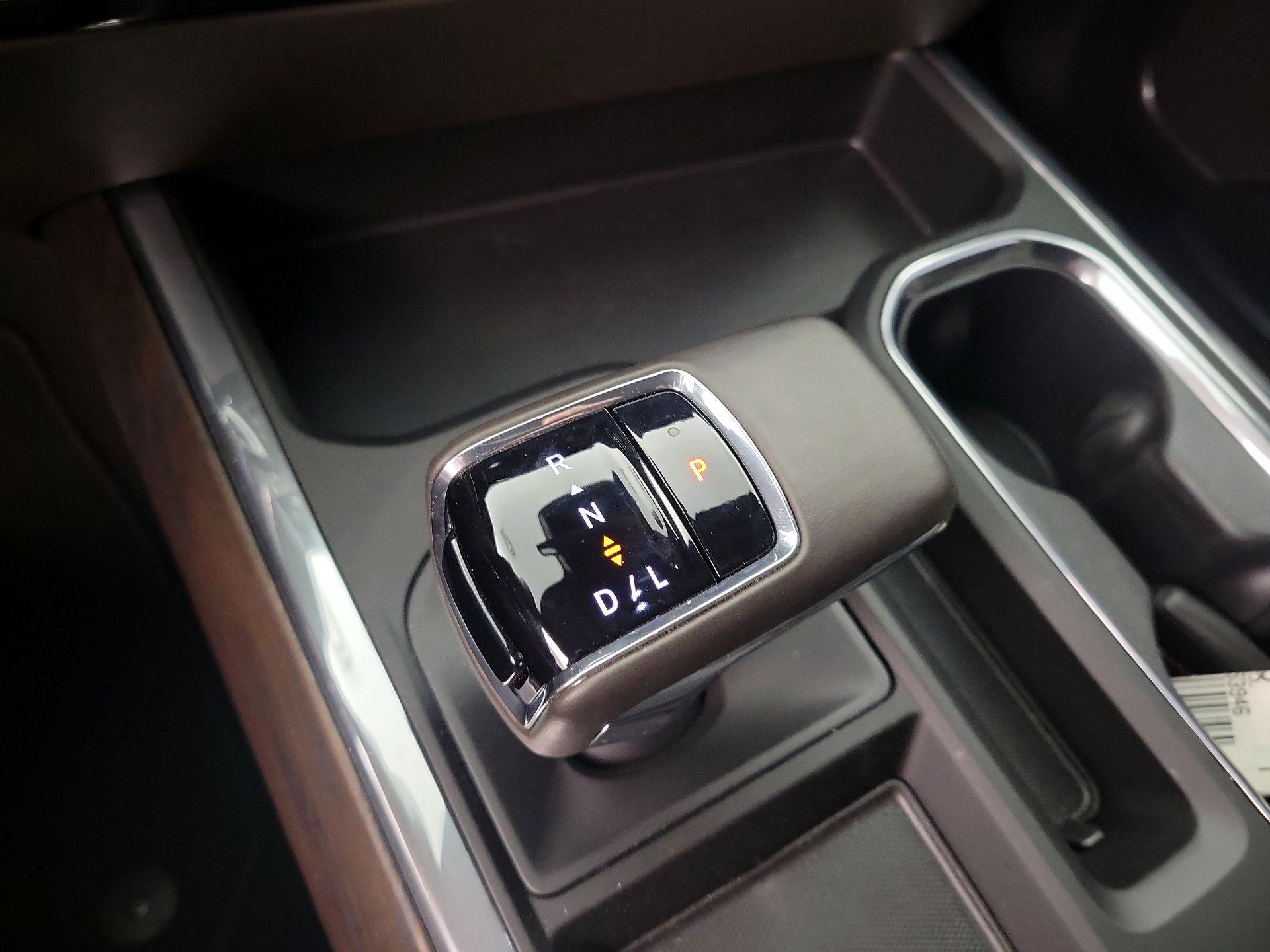 Thumbnail: 2025 GMC Sierra 1500 - 17