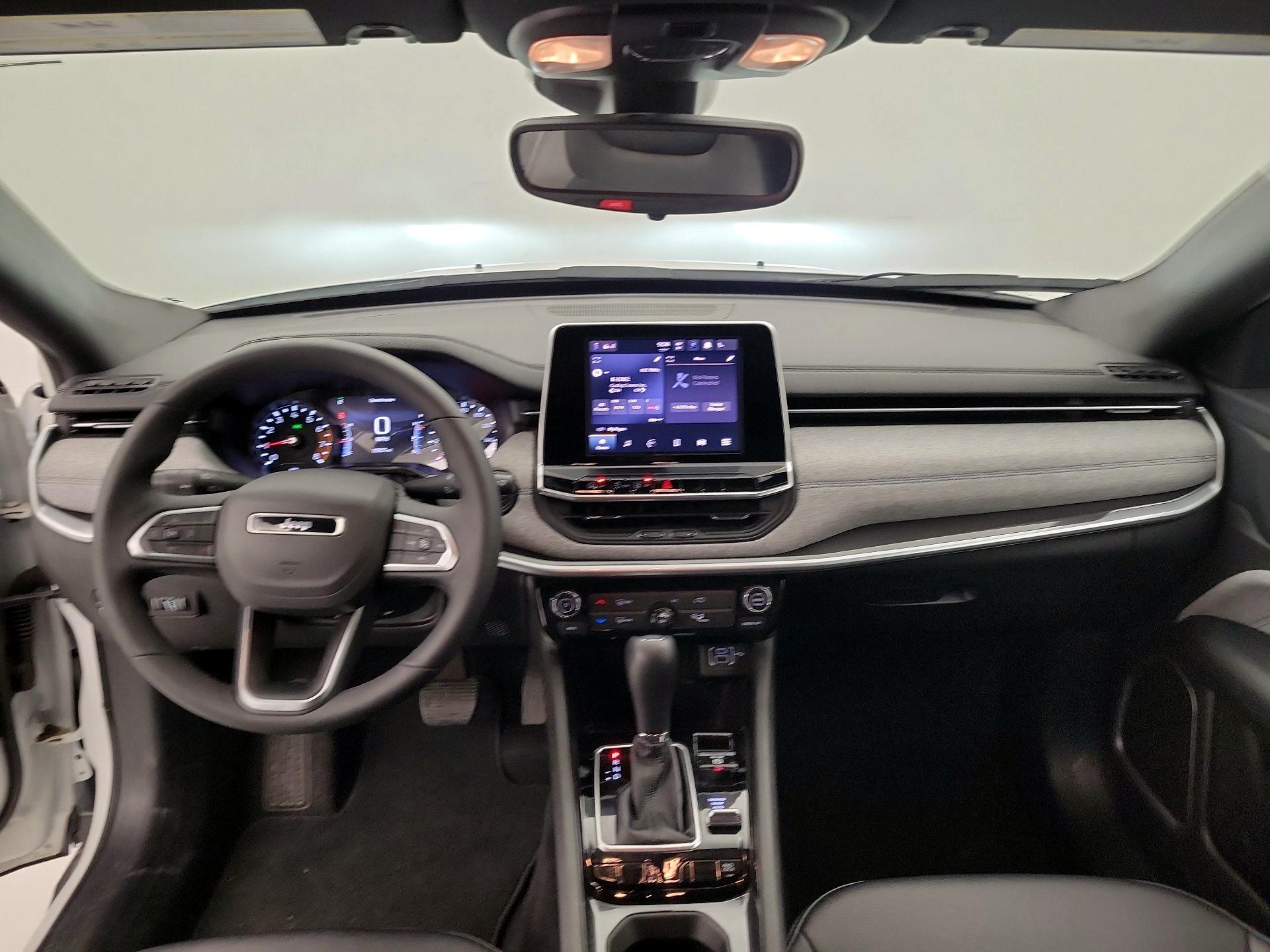 Thumbnail: 2025 Jeep Compass - 9