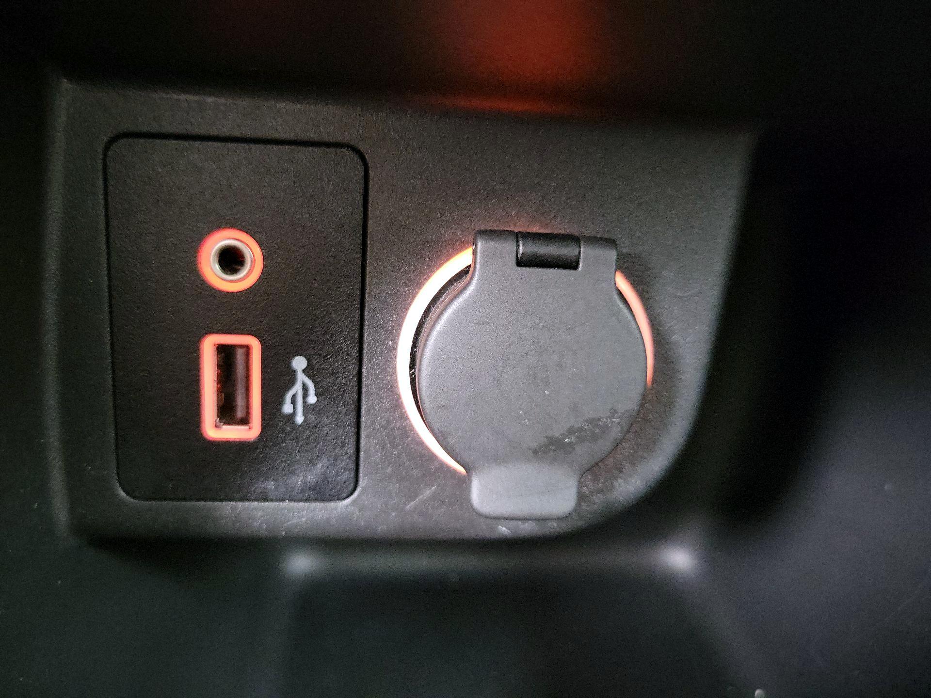 Thumbnail: 2024 Nissan Kicks - 18