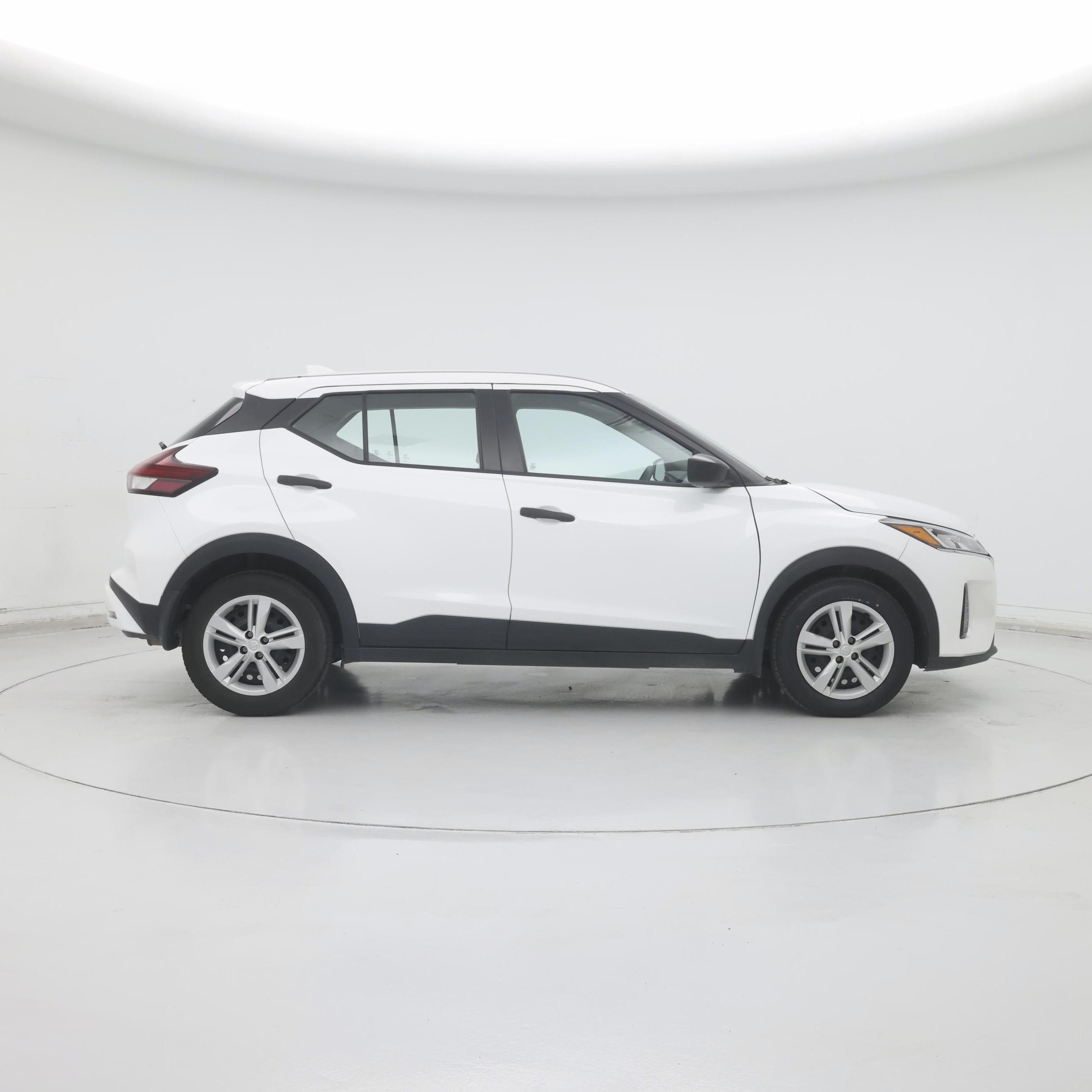 Thumbnail: 2024 Nissan Kicks - 7