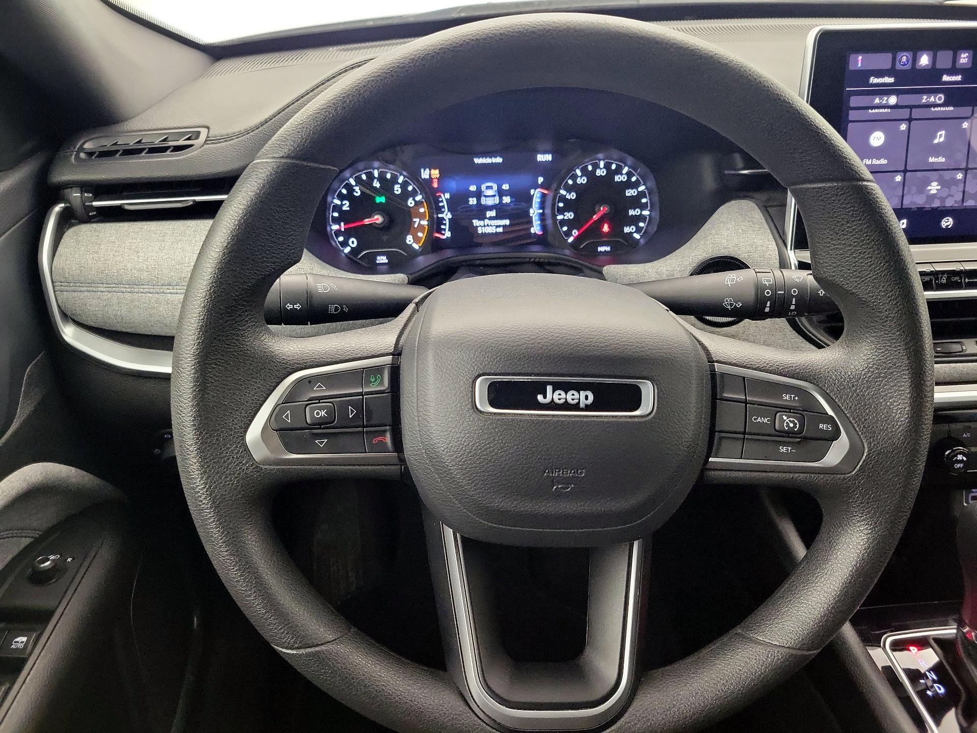 Thumbnail: 2023 Jeep Compass - 10