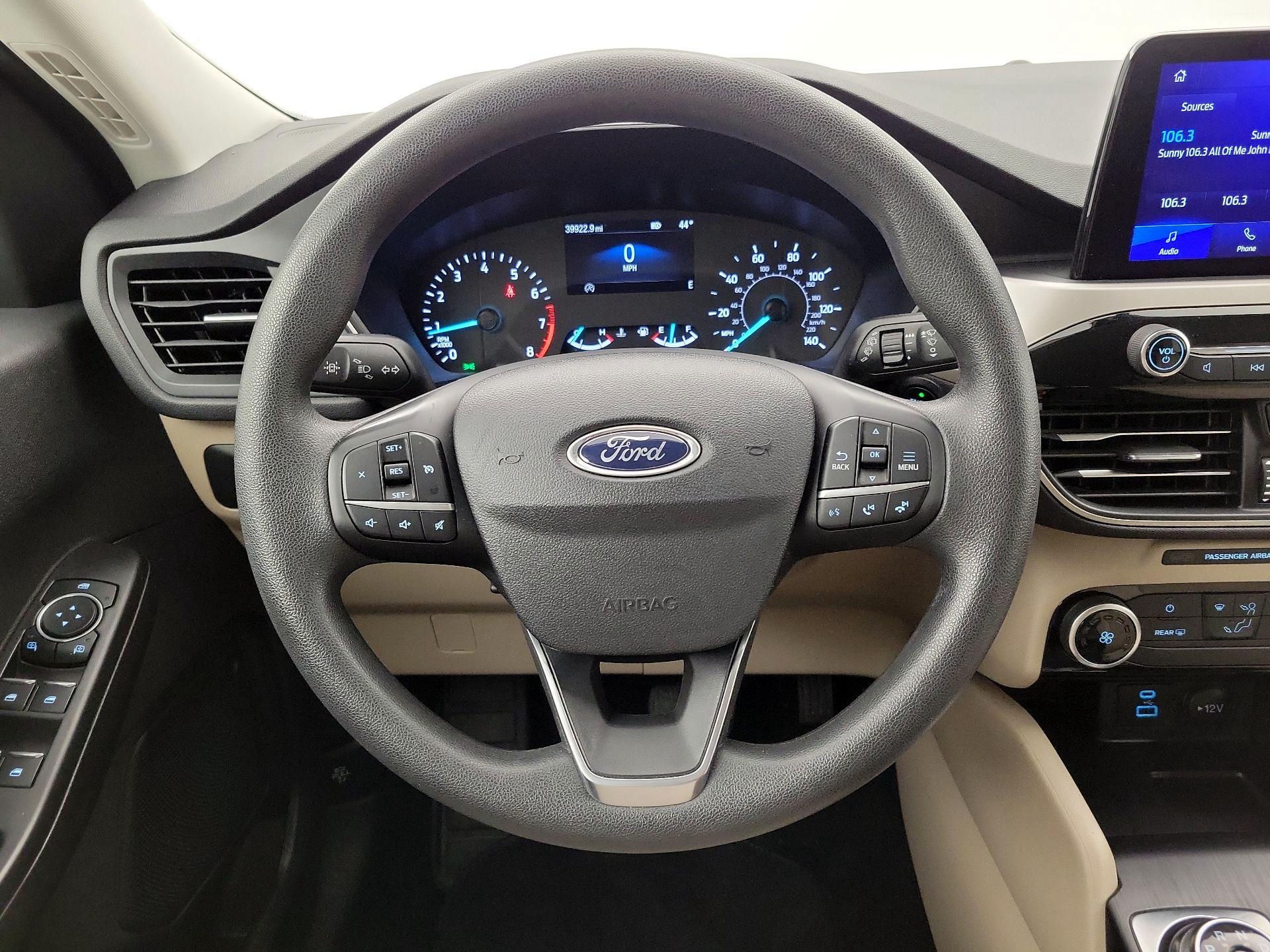 Thumbnail: 2022 Ford Escape - 10