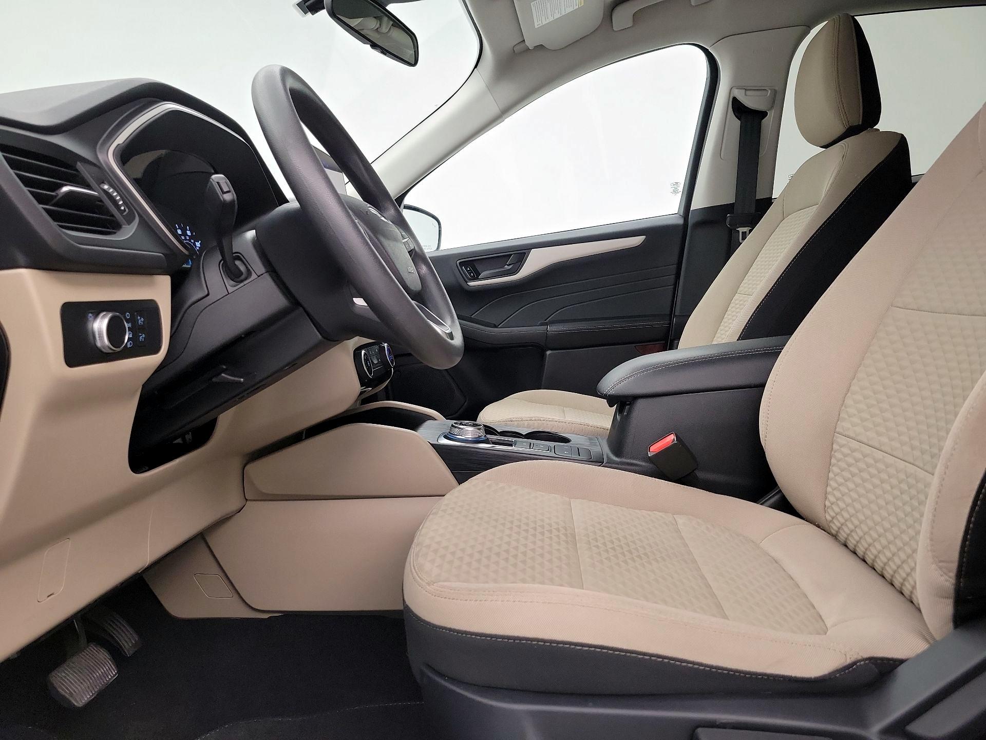 Thumbnail: 2022 Ford Escape - 11