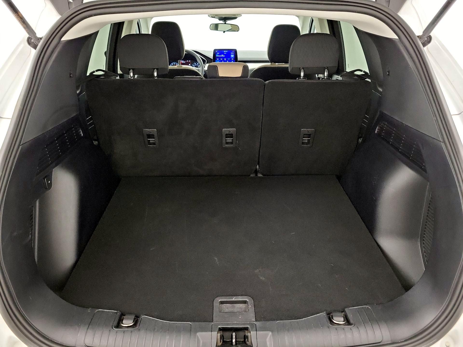 Thumbnail: 2022 Ford Escape - 20