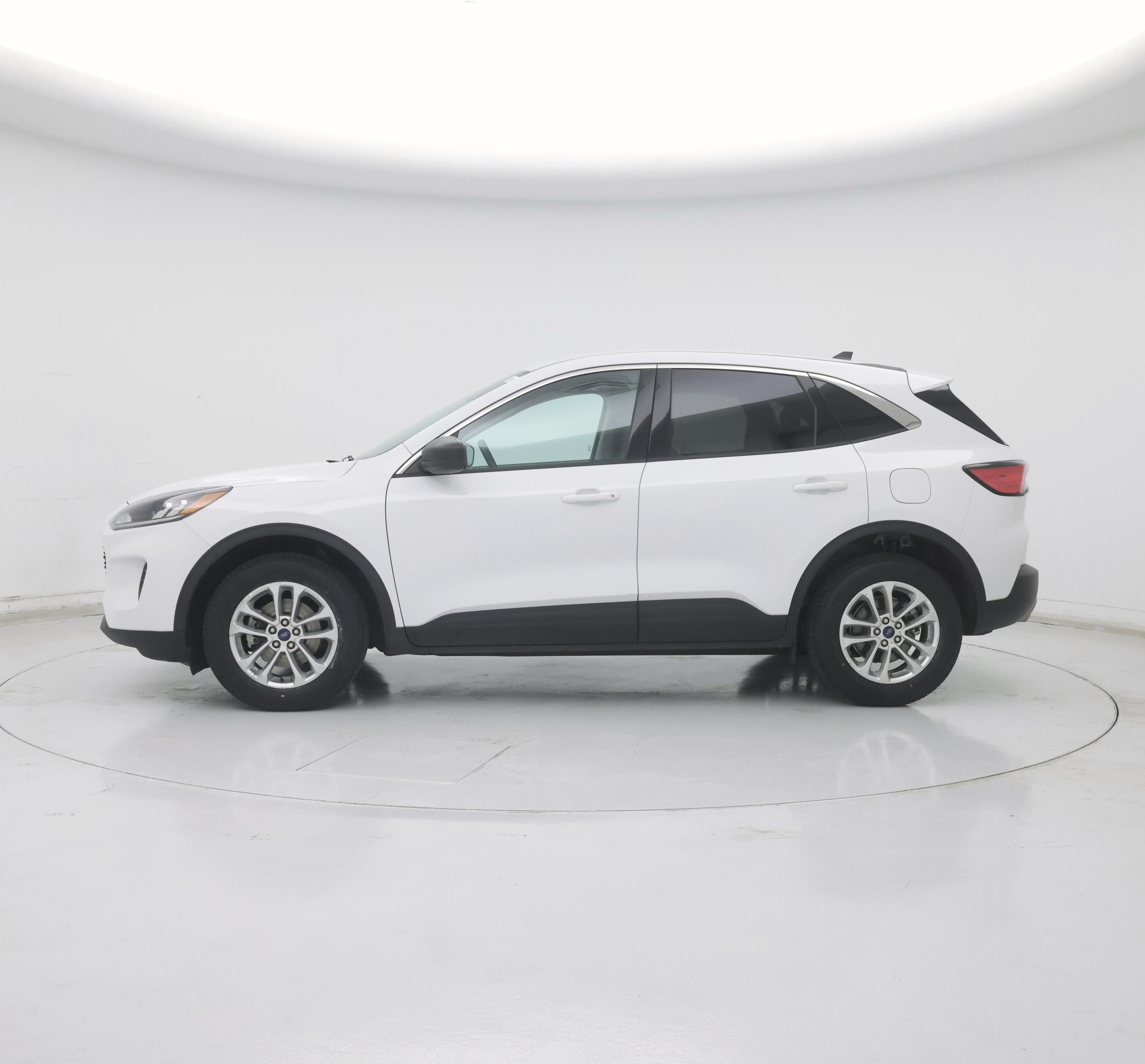 Thumbnail: 2022 Ford Escape - 3