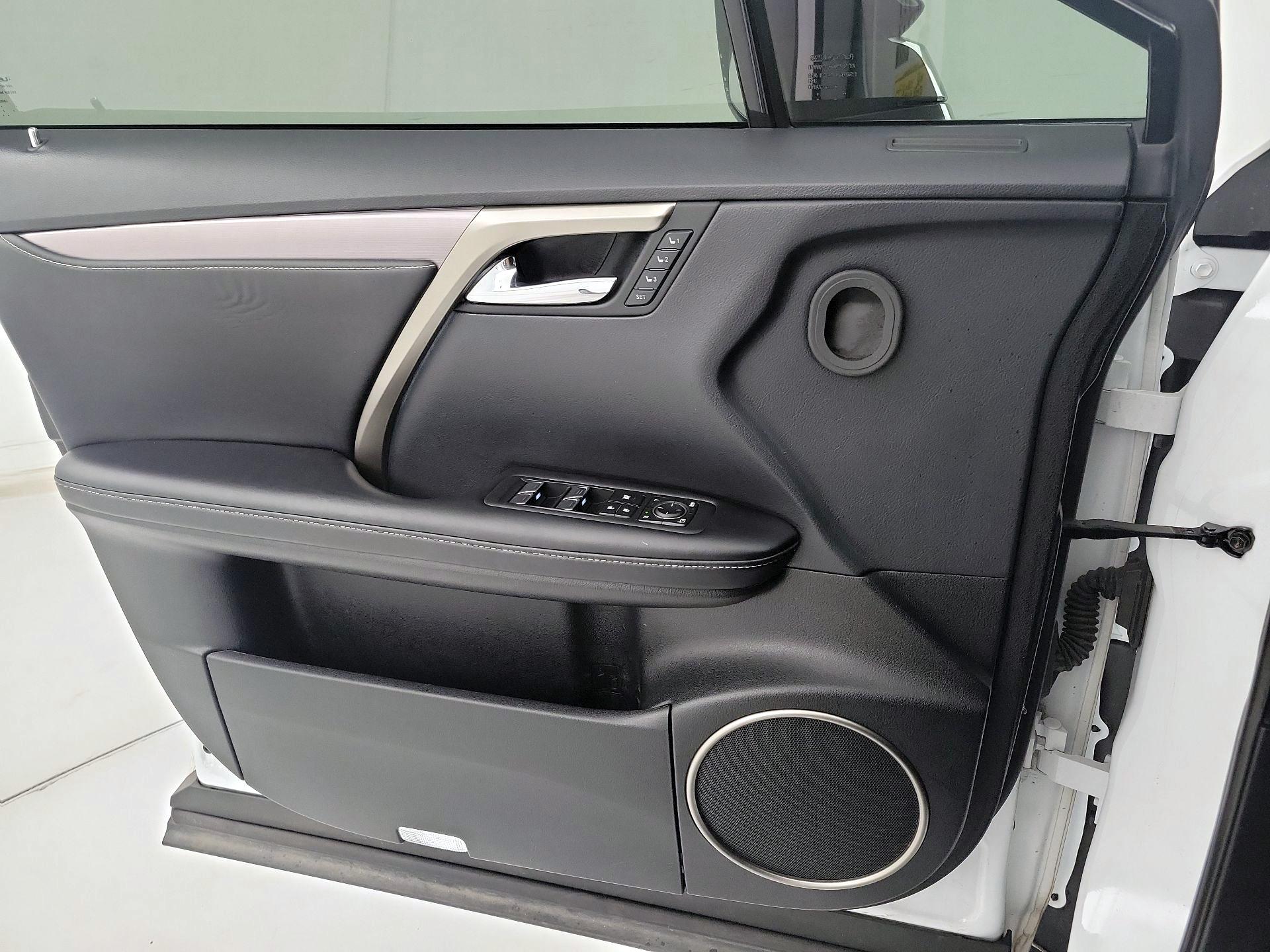 Thumbnail: 2020 Lexus RX - 12