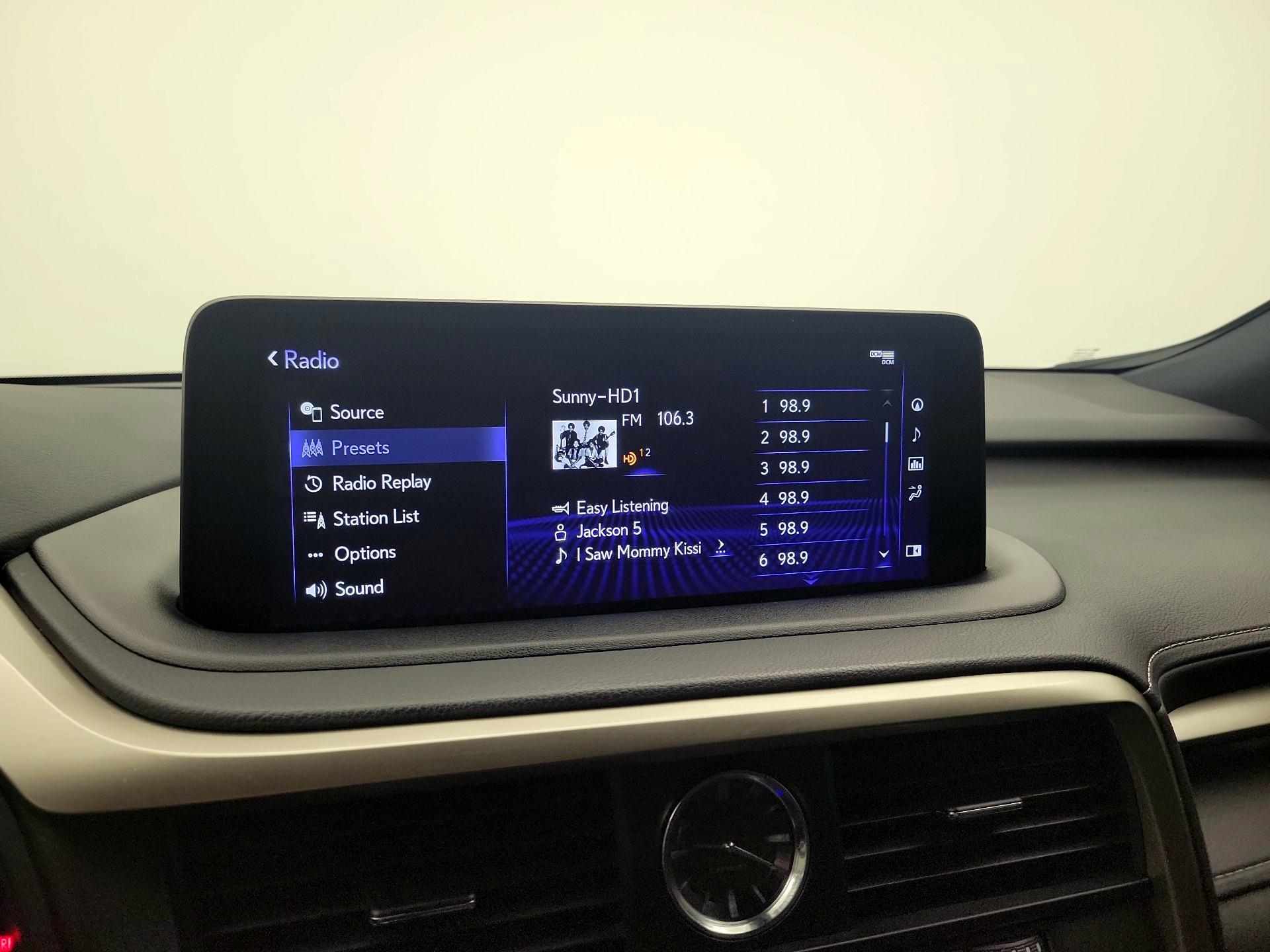 Thumbnail: 2020 Lexus RX - 16