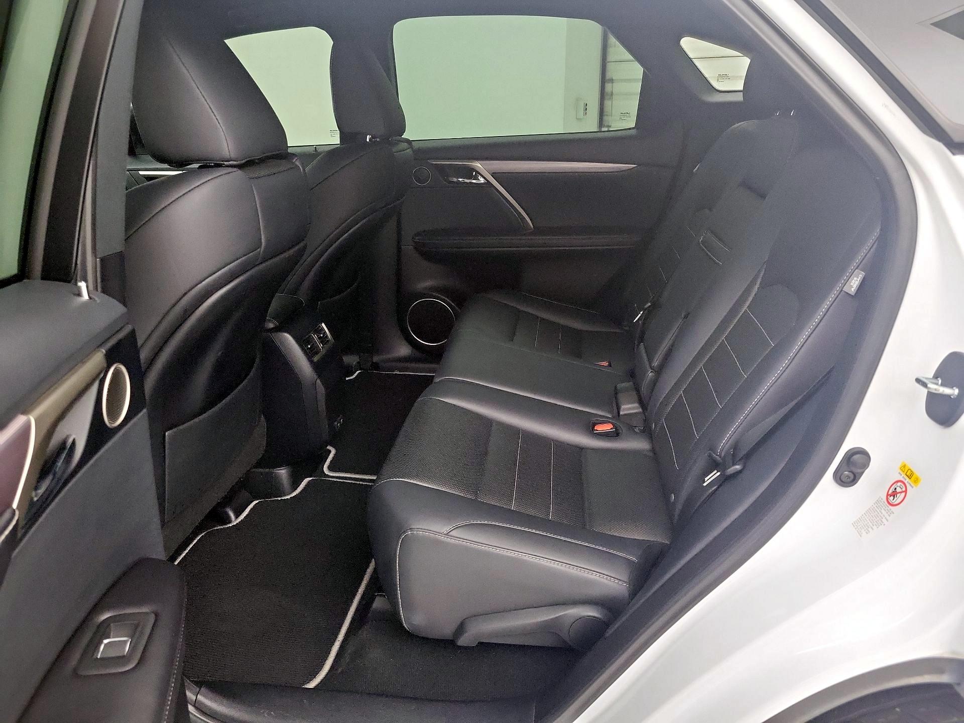 Thumbnail: 2020 Lexus RX - 20