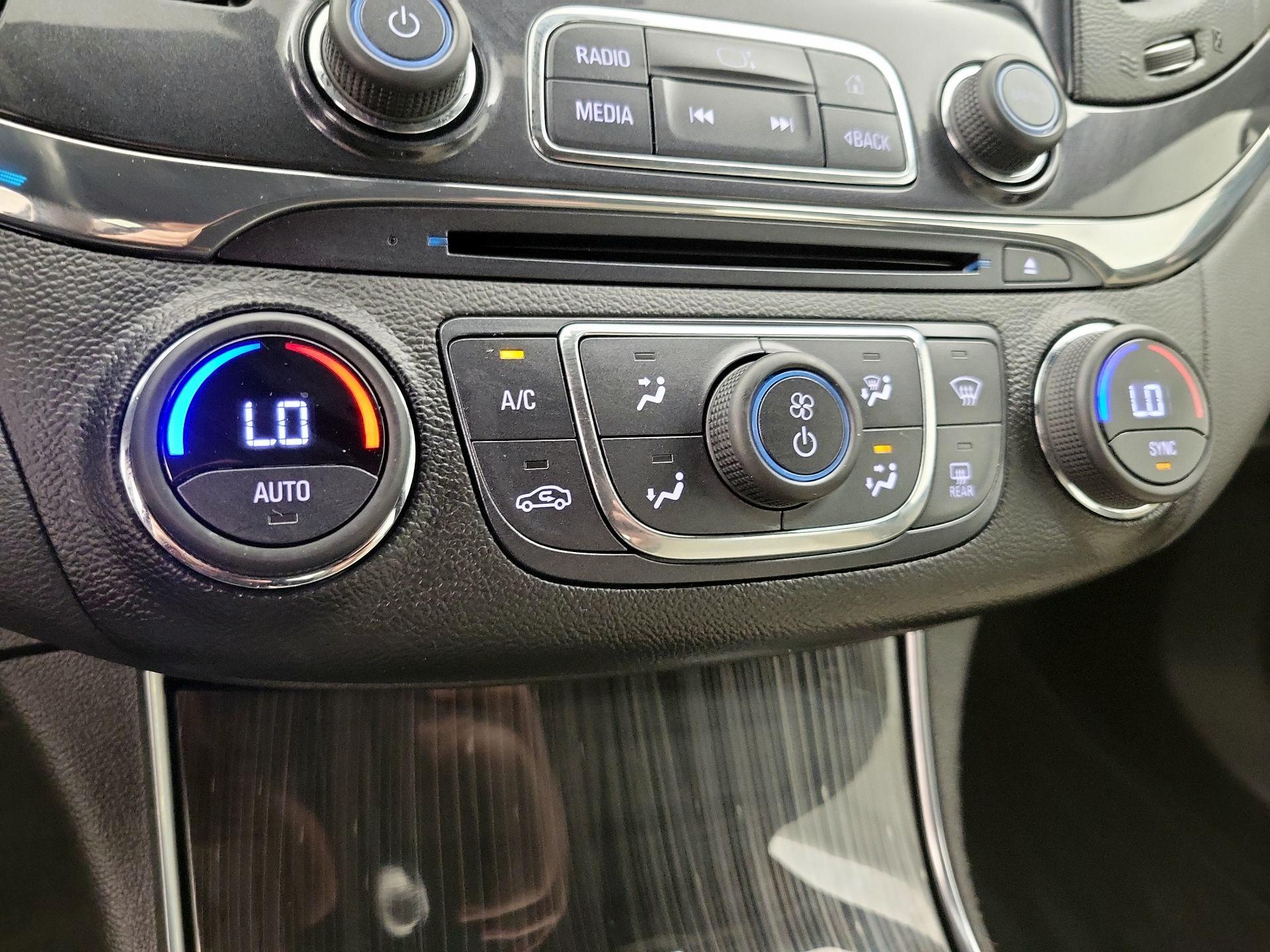 Thumbnail: 2017 Chevrolet Impala - 17