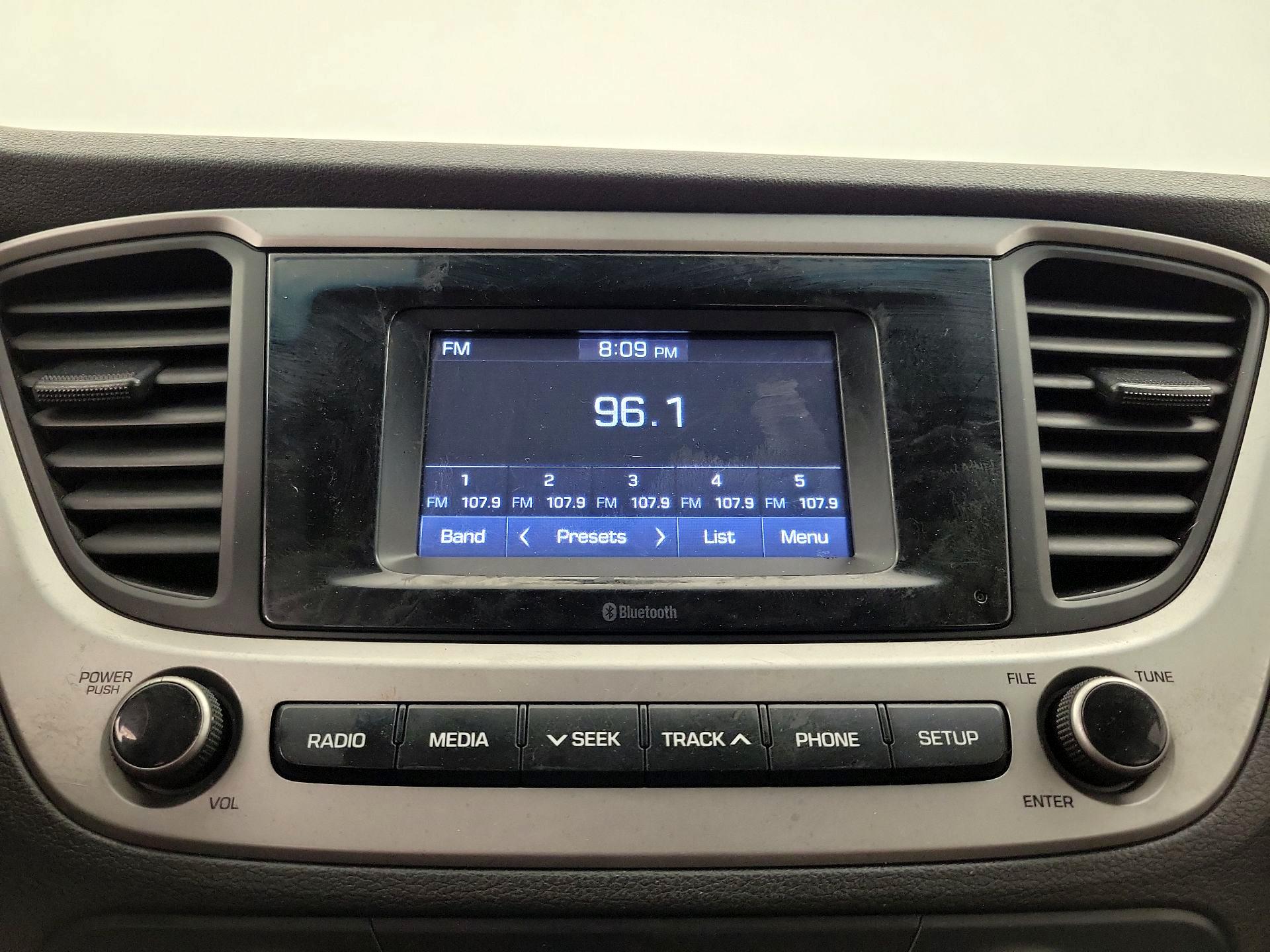 Thumbnail: 2019 Hyundai Accent - 15