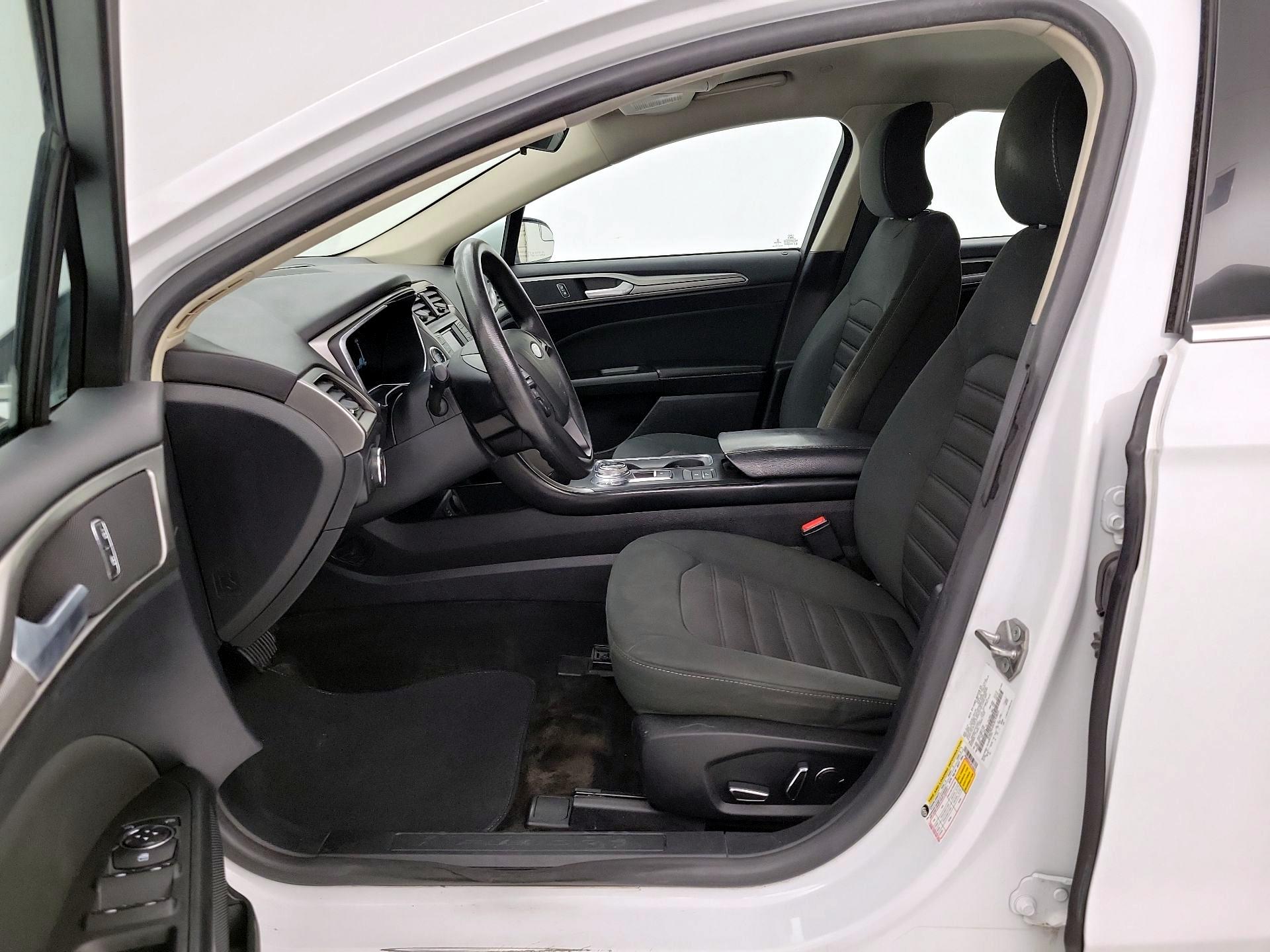 Thumbnail: 2018 Ford Fusion - 11