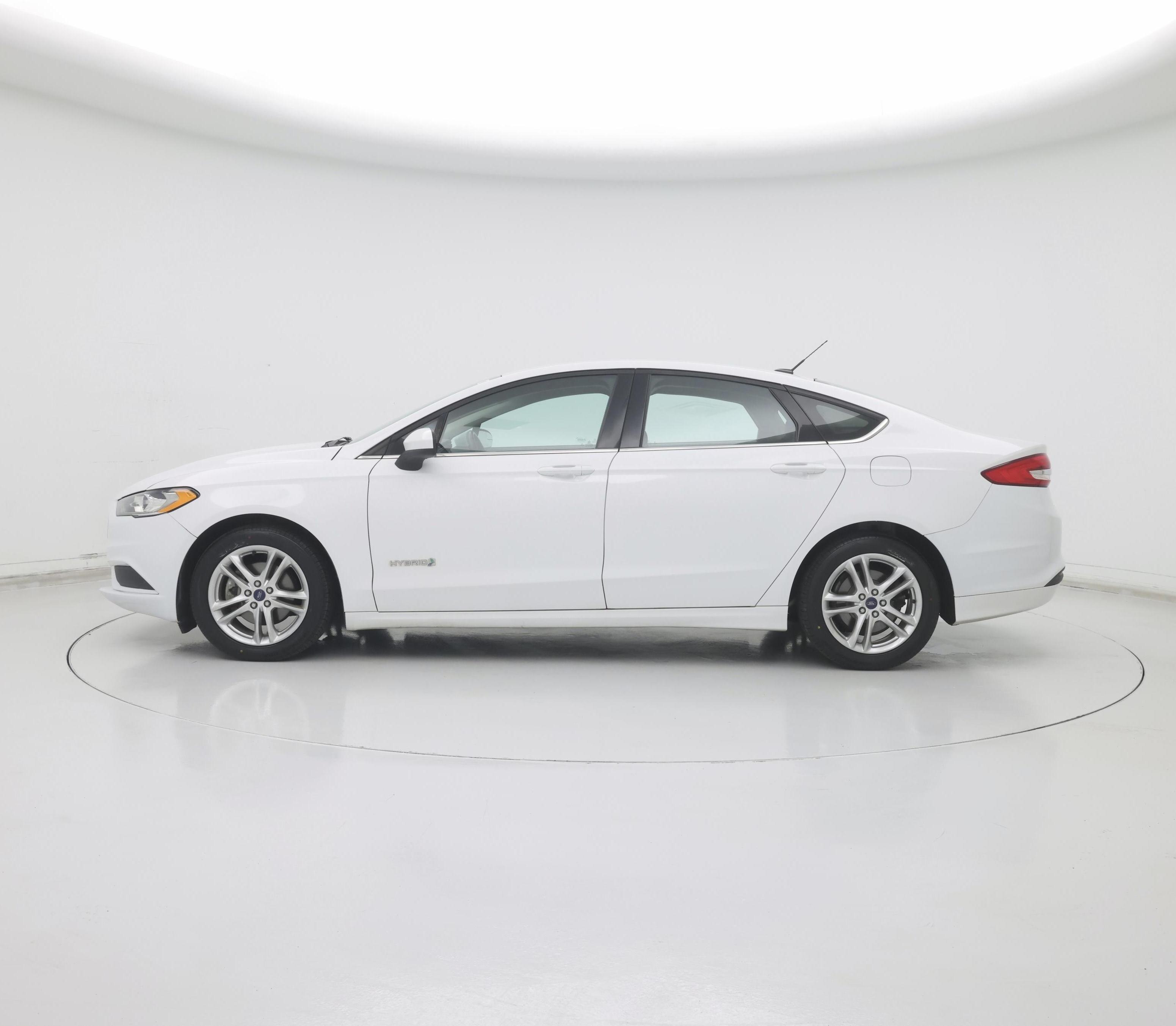 Thumbnail: 2018 Ford Fusion - 3