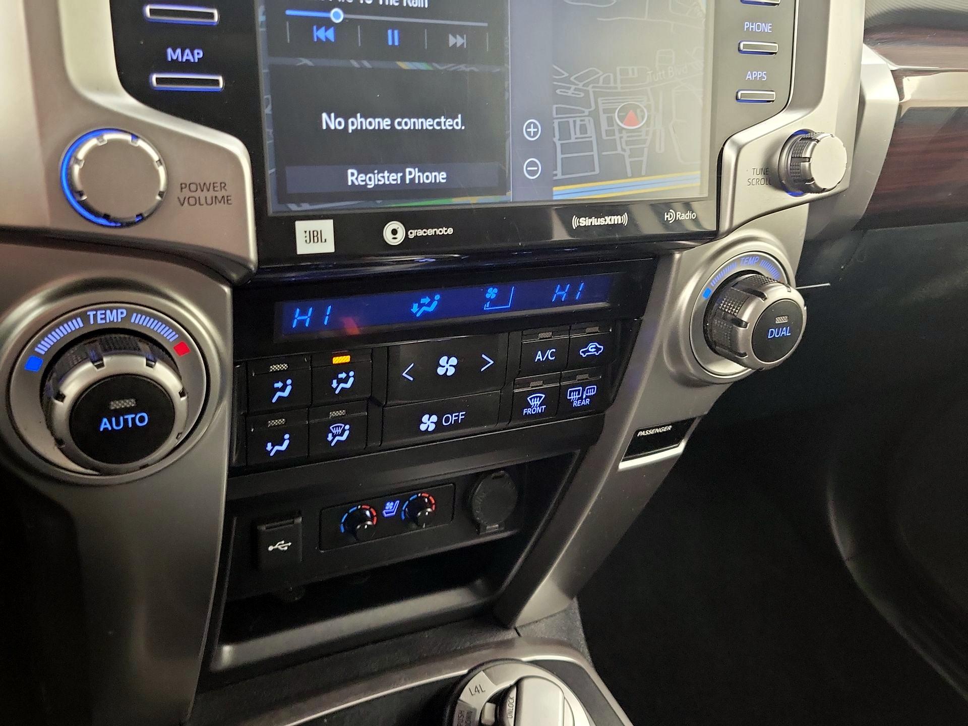 Thumbnail: 2021 Toyota 4Runner - 17