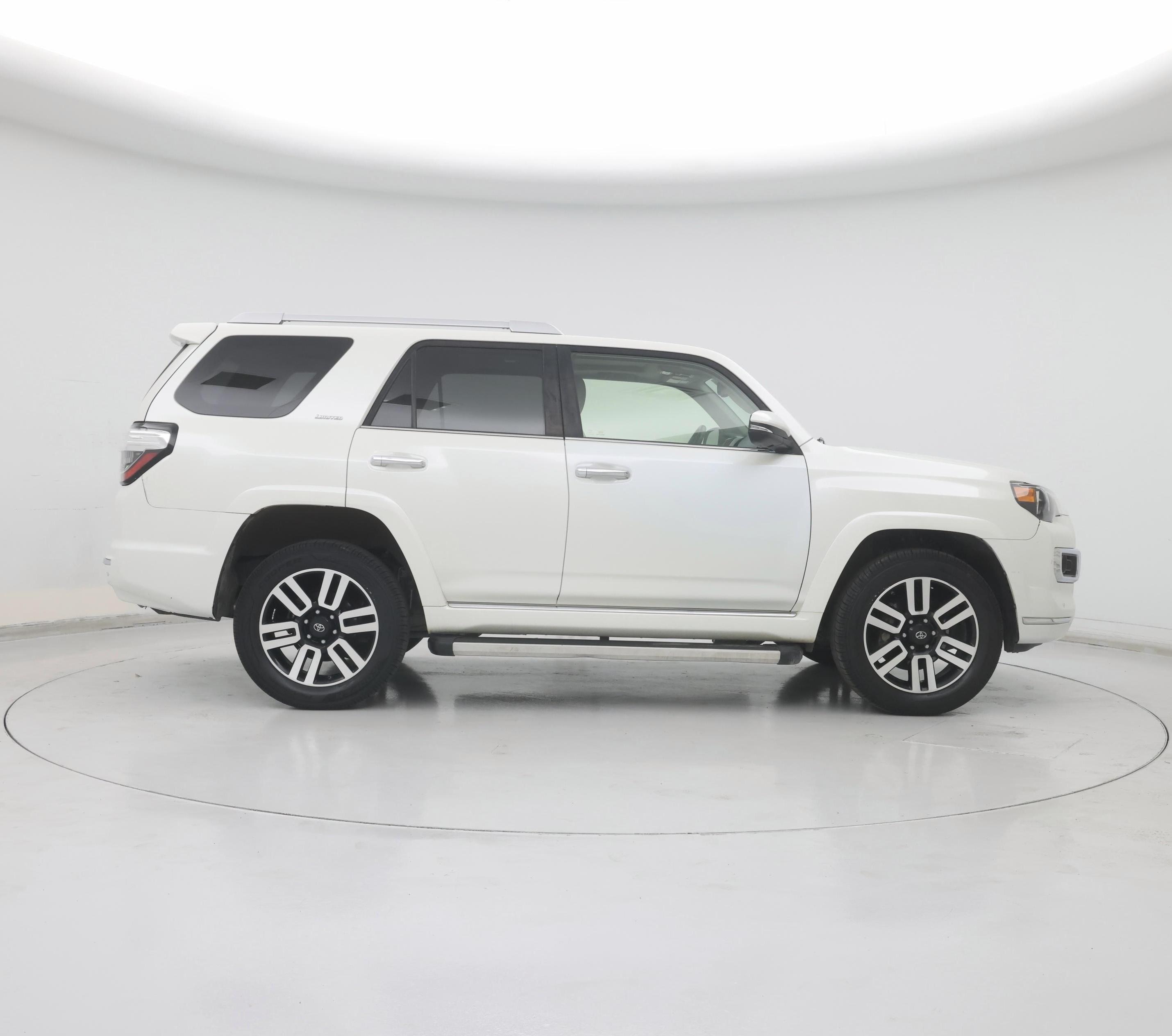 Thumbnail: 2021 Toyota 4Runner - 7