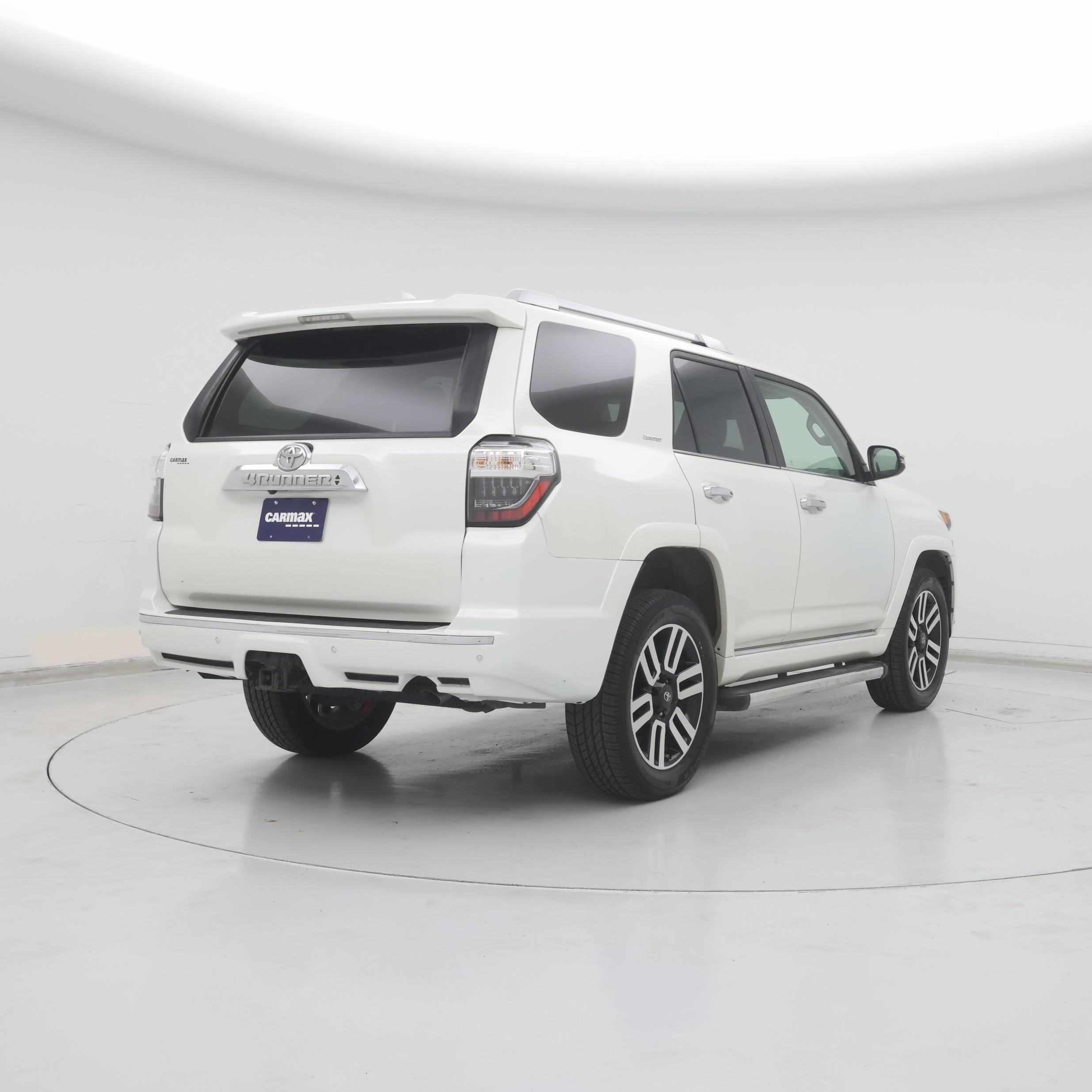 Thumbnail: 2021 Toyota 4Runner - 8