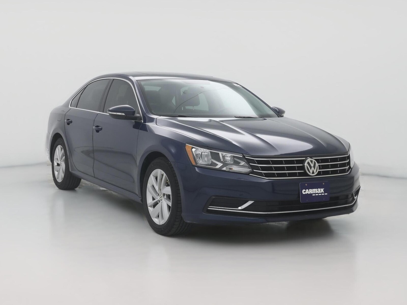 2018 Volkswagen Passat SE